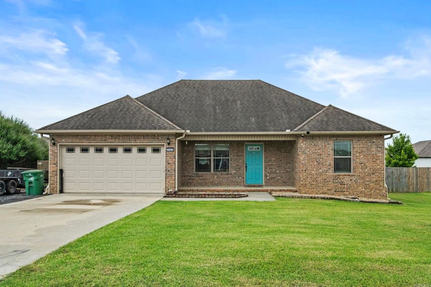 Beautifully maintained 3 Bedroom, 2 Bath home offering an open and functional split floor plan in the desirable Cypress Landing subdivision. This move-in ready property features stained concrete floors, abundant natural light, and a spacious kitchen complete with stainless appliances and plenty of cabinet space. The private primary suite includes double vanities and a tiled shower and large walk-in closet. Outside , enjoy great curb appeal, a fully fenced backyard, a shop  and a covered patio perfect for relaxing or entertaining./ Conveniently located just minutes from schools, shopping , dining and easy highway access. Homes this clean and well-kept at this price point do not last long!