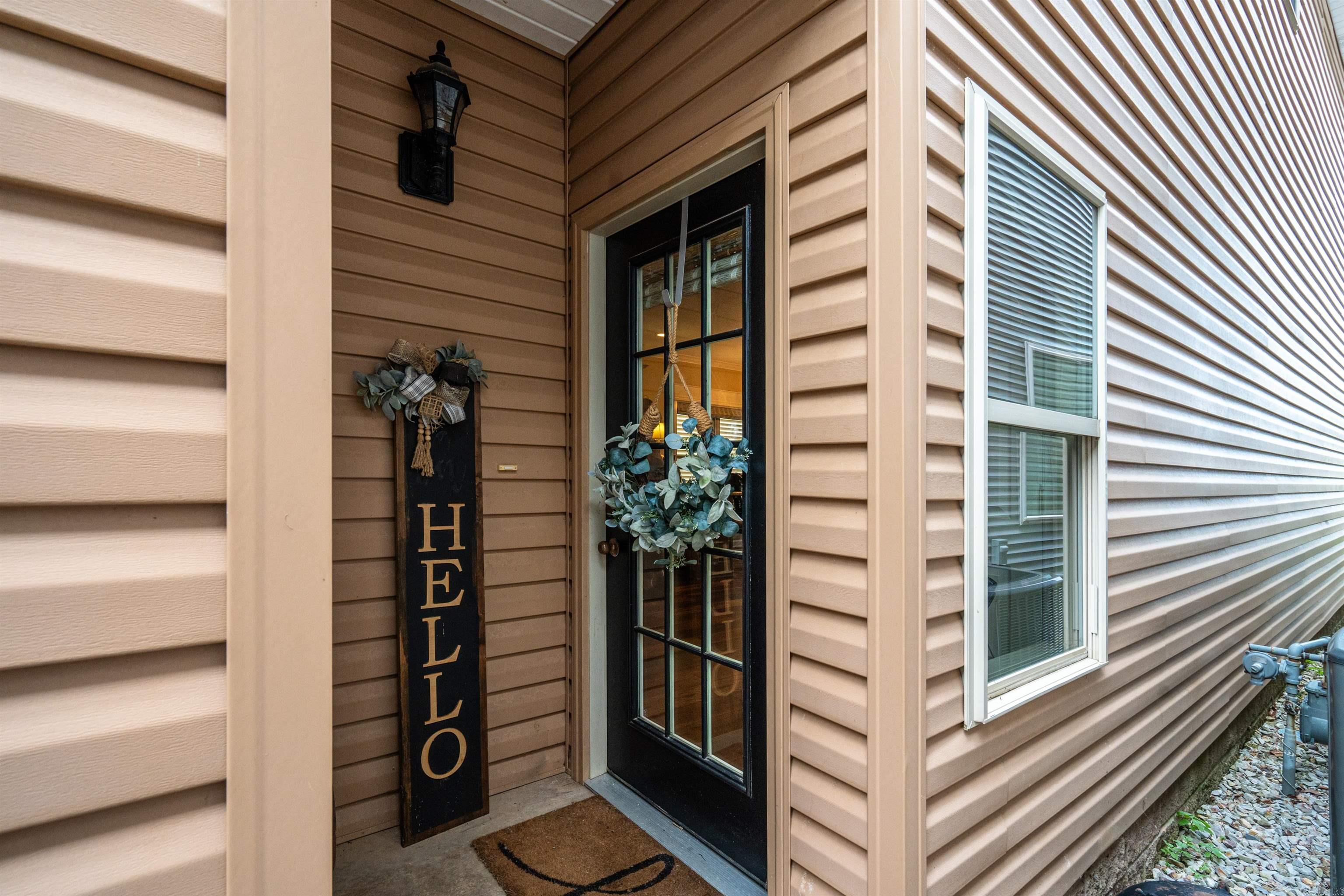 MAJESTIC LAKE VILLAGE TOWNHOMES - Residential