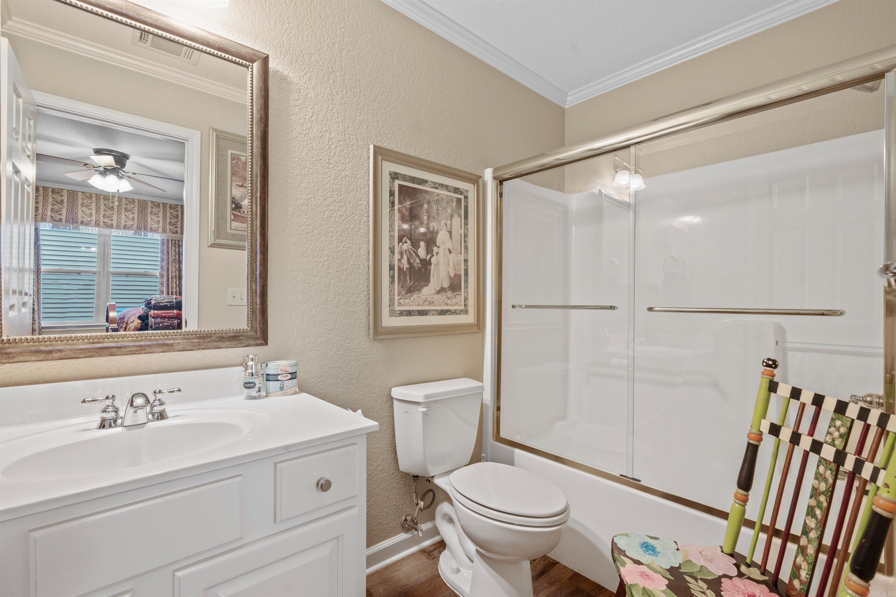 MAJESTIC LAKE VILLAGE TOWNHOMES - Residential