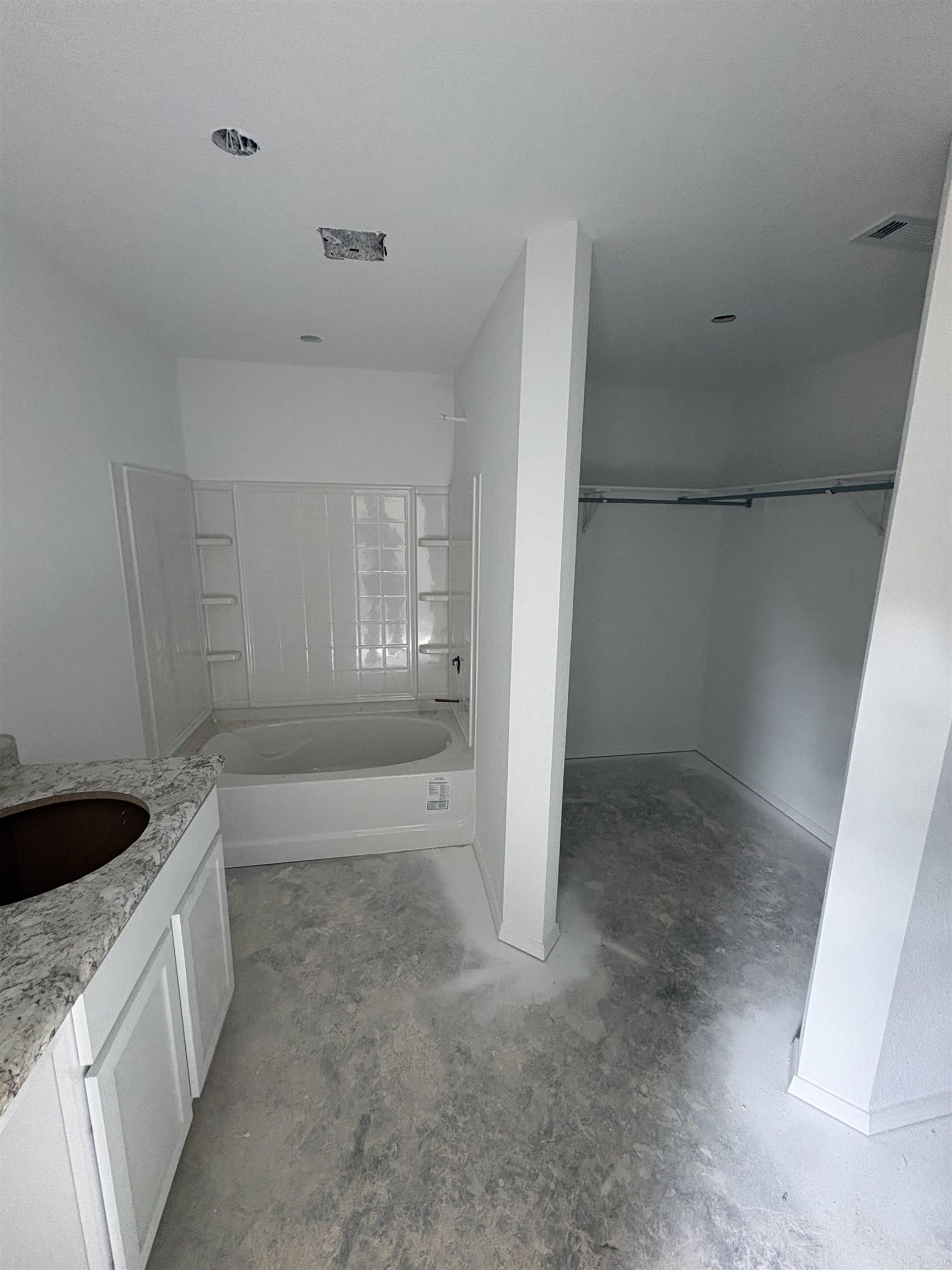 THE MEADOWS - Residential