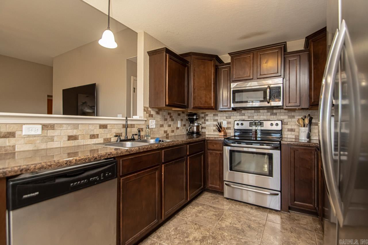 THE MEADOWS @ CENTENNIAL VALLEY - Residential