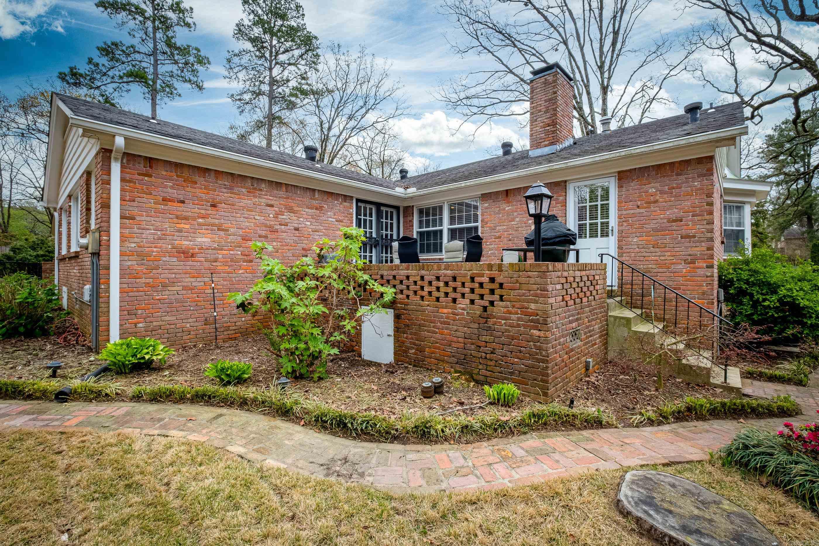 PLEASANT VALLEY - Residential