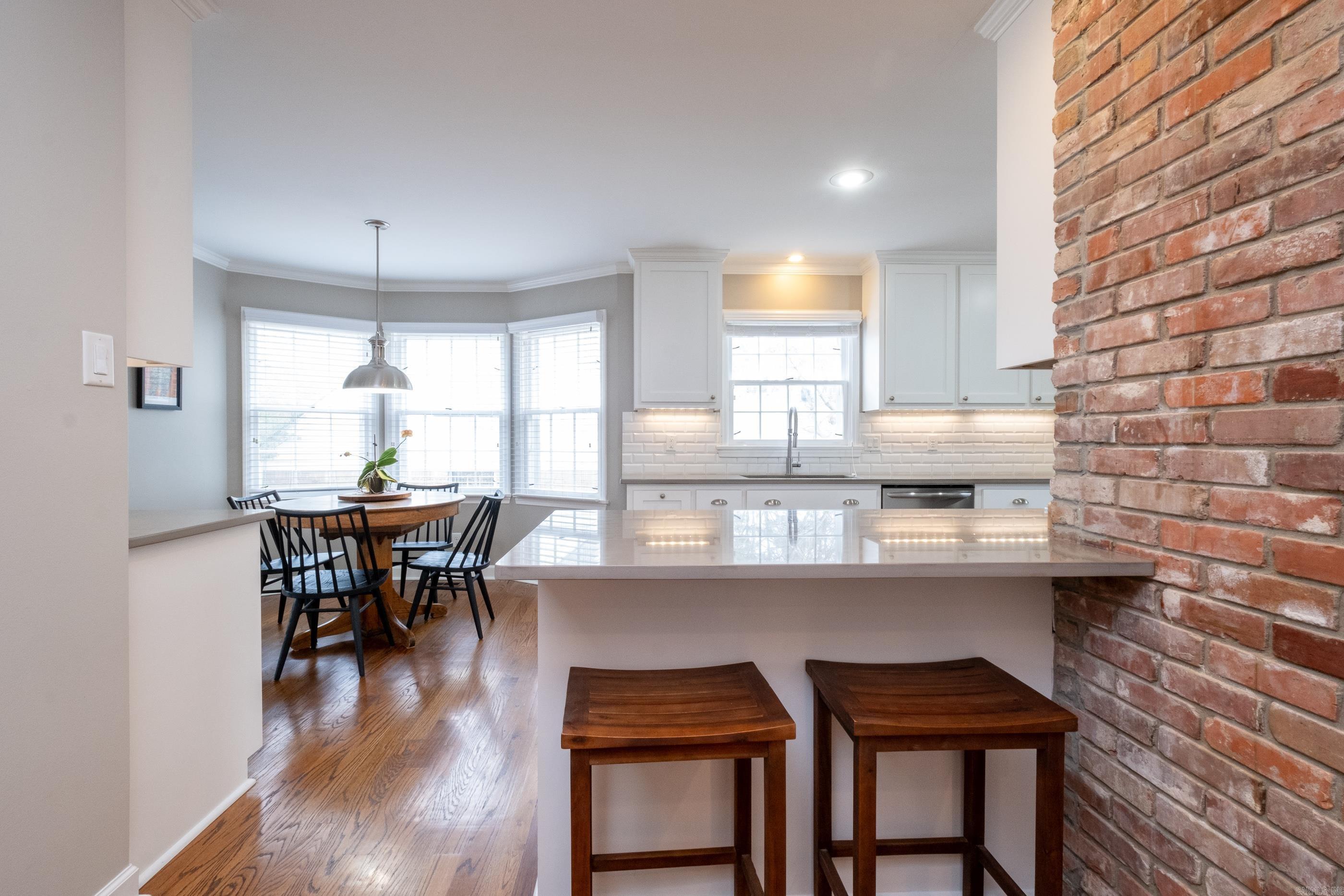 PLEASANT VALLEY - Residential