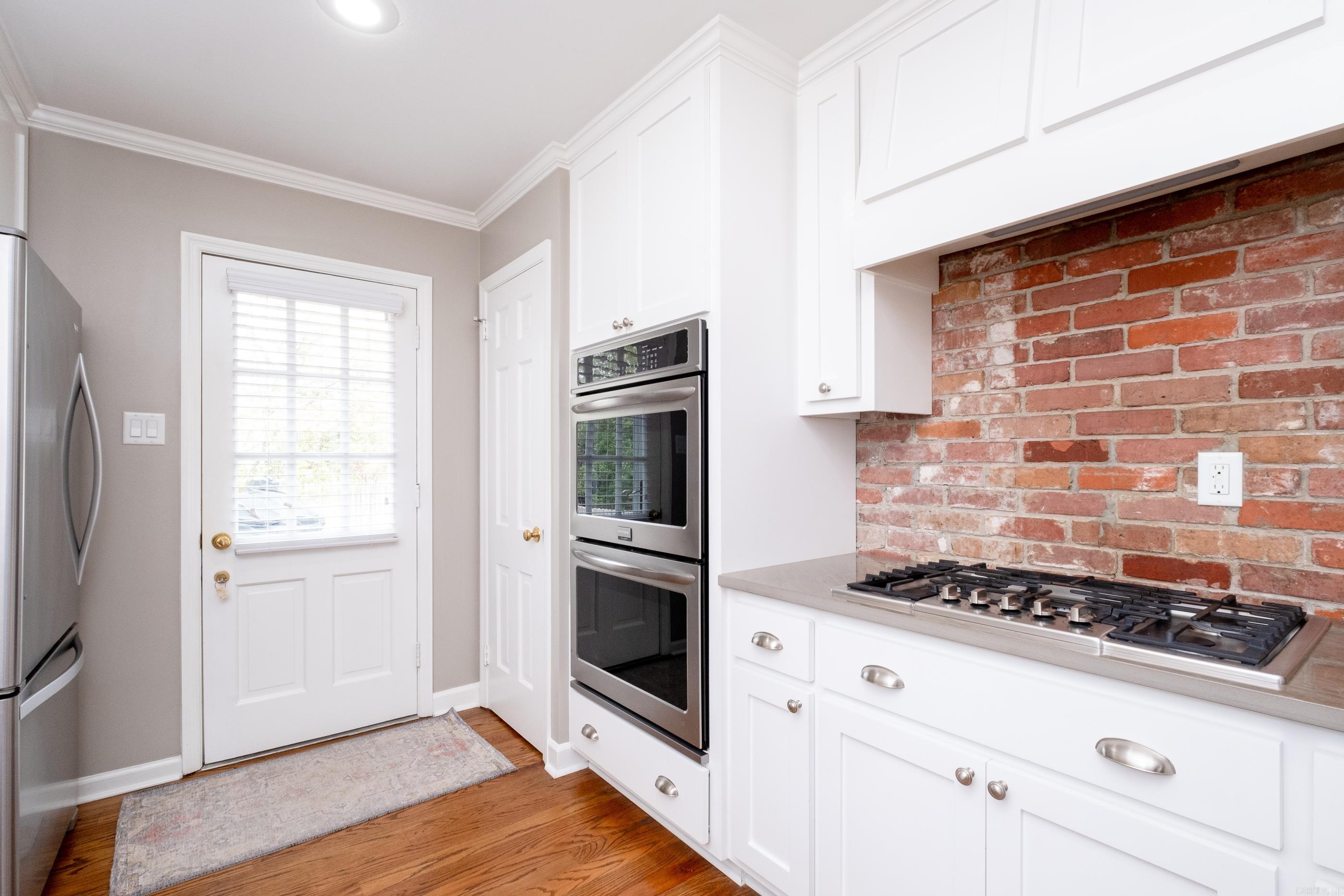 PLEASANT VALLEY - Residential