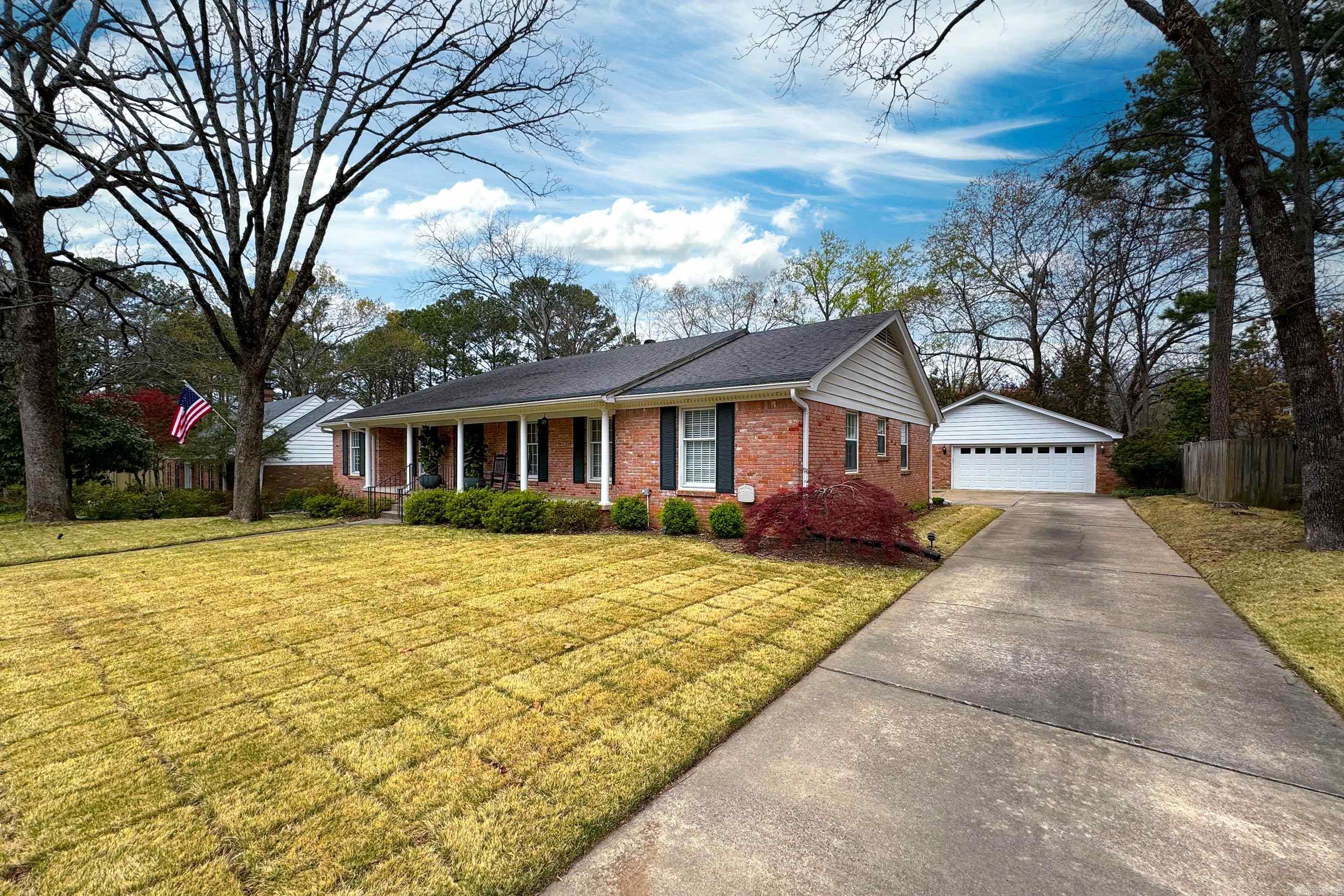 PLEASANT VALLEY - Residential