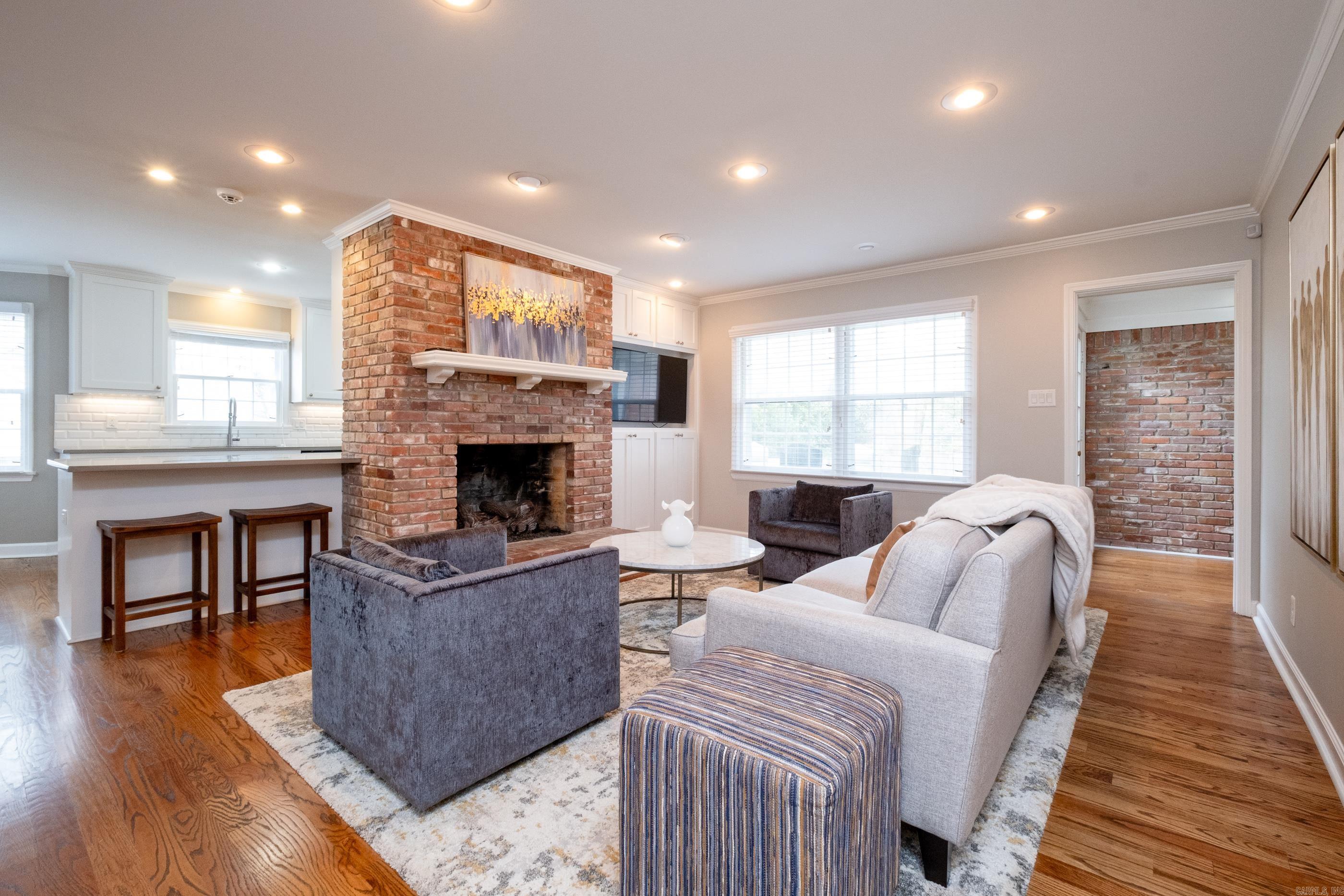 PLEASANT VALLEY - Residential