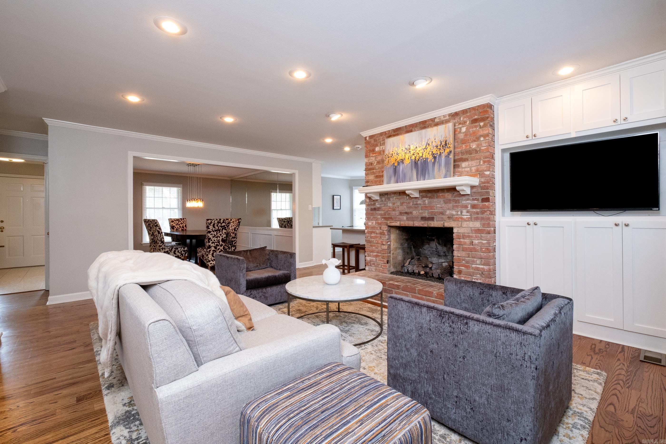 PLEASANT VALLEY - Residential