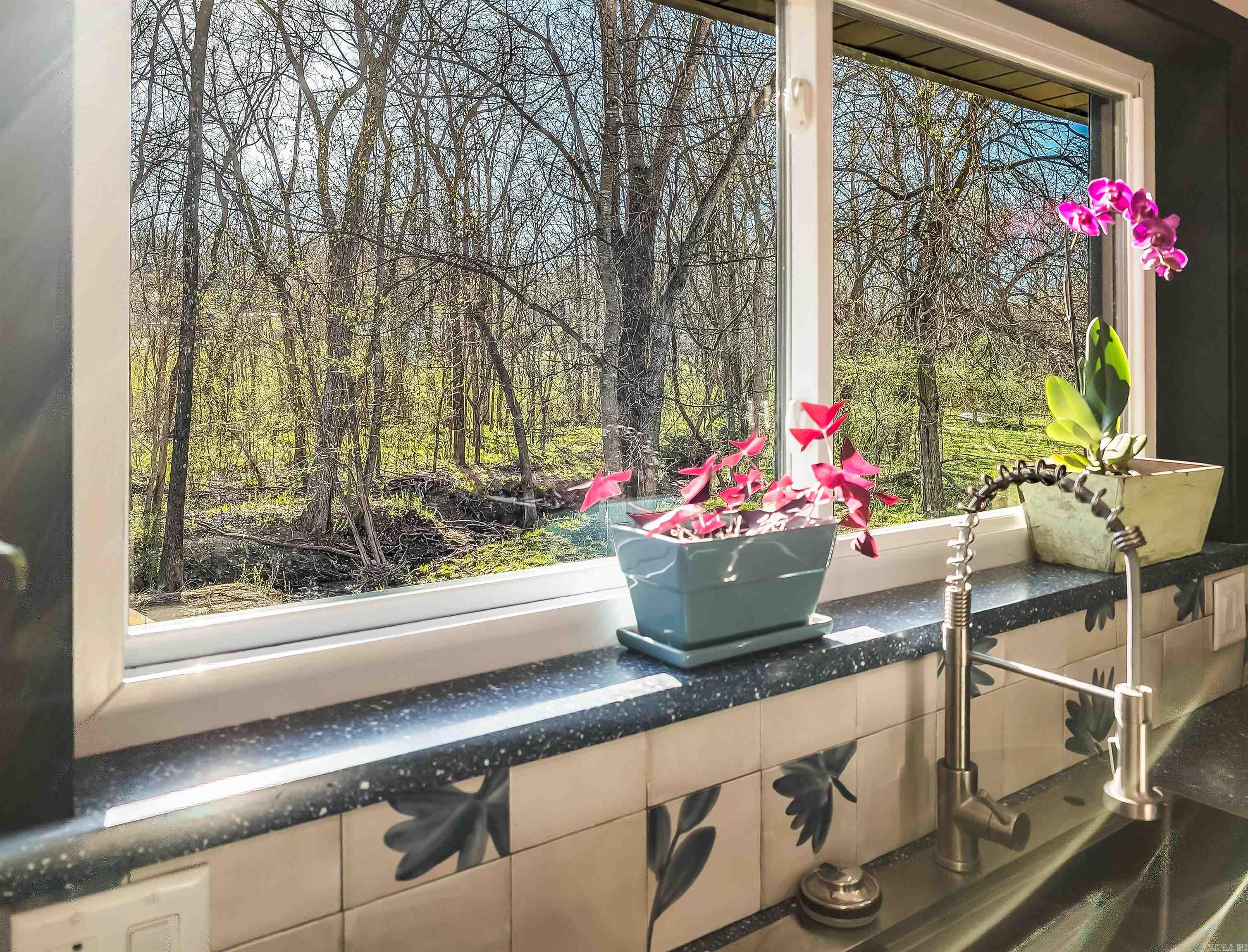 MOUNTAIN VIEW - Residential