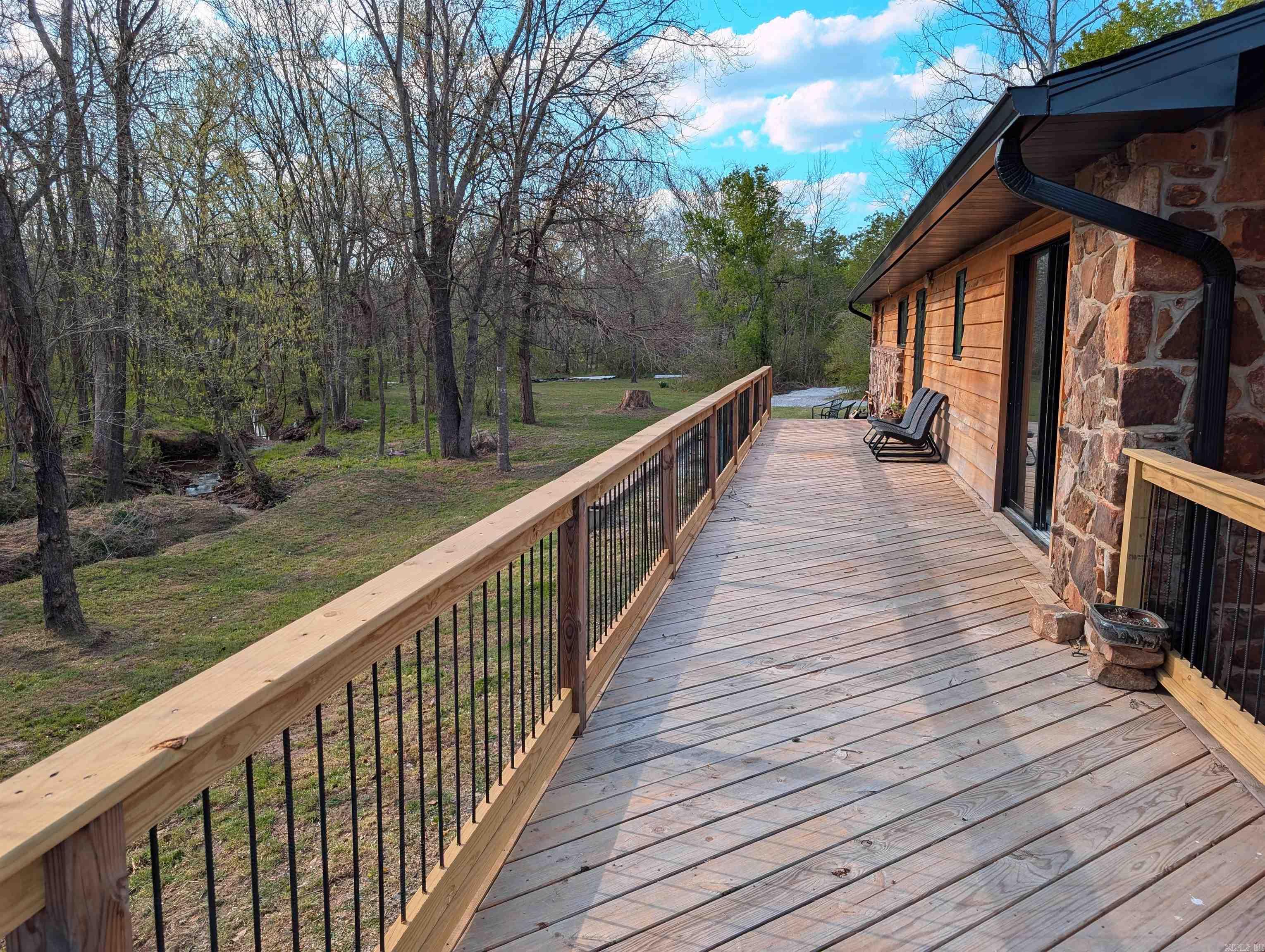 MOUNTAIN VIEW - Residential