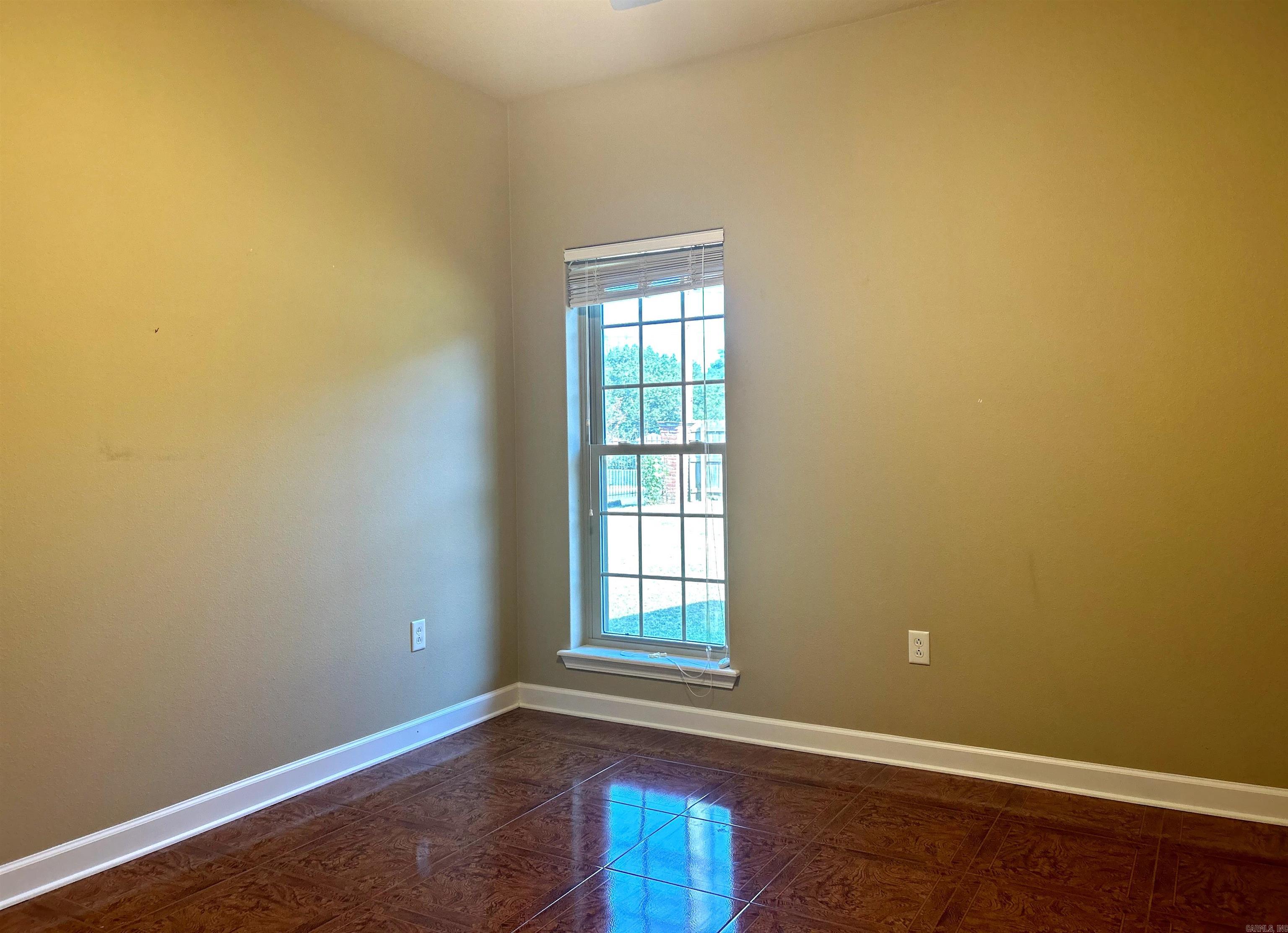 WILLOW BROOK - Residential