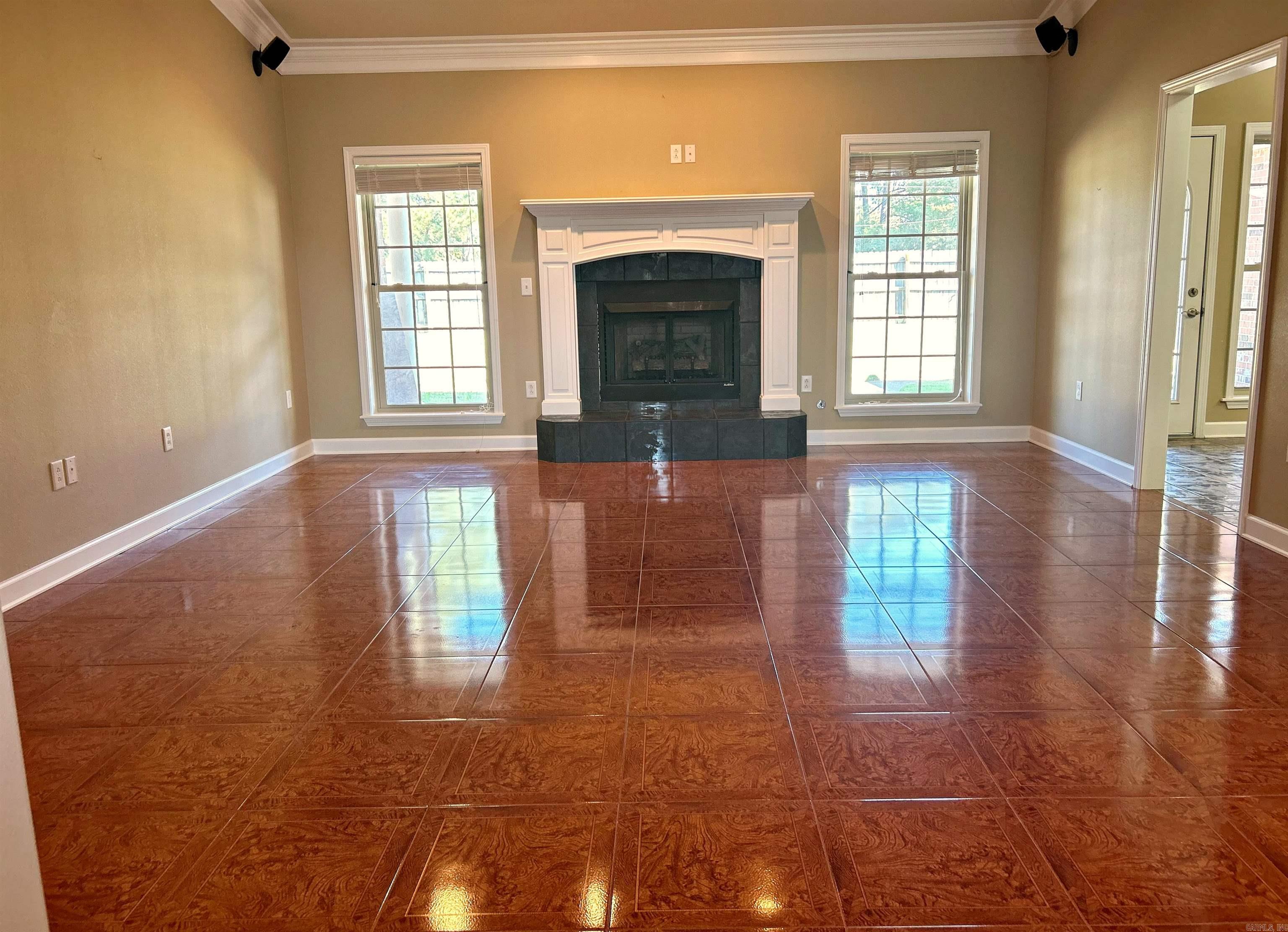 WILLOW BROOK - Residential