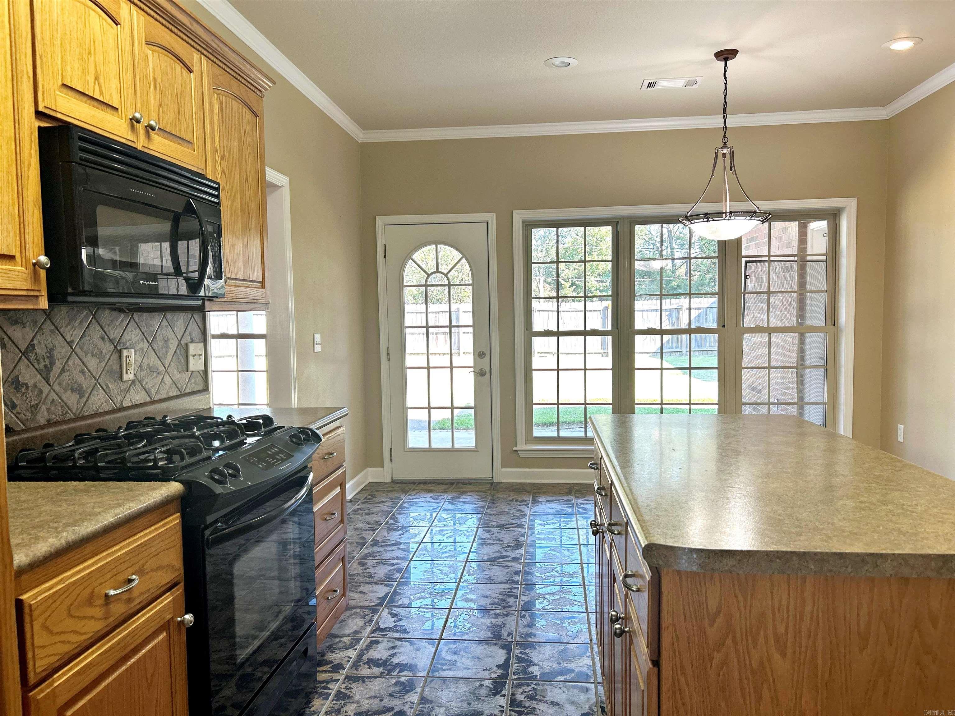 WILLOW BROOK - Residential