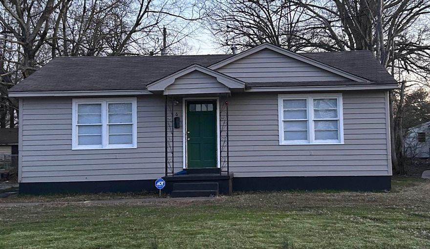 Renovated investment property ready for a buyer!