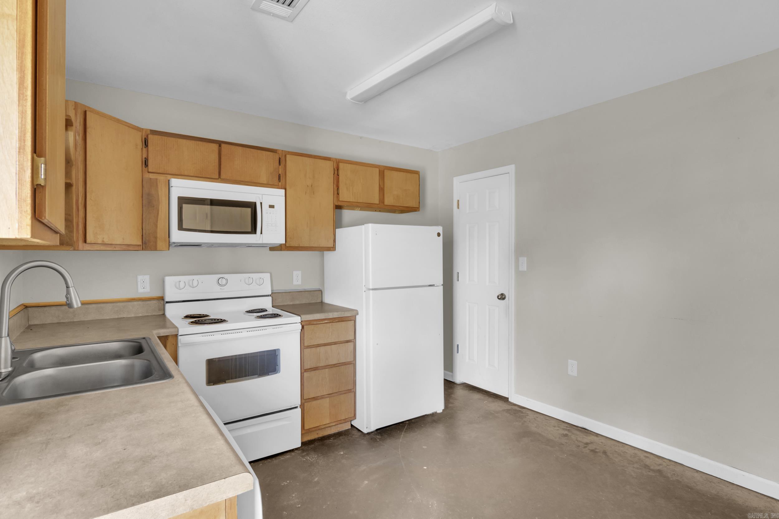 Letona Original - Residential Income