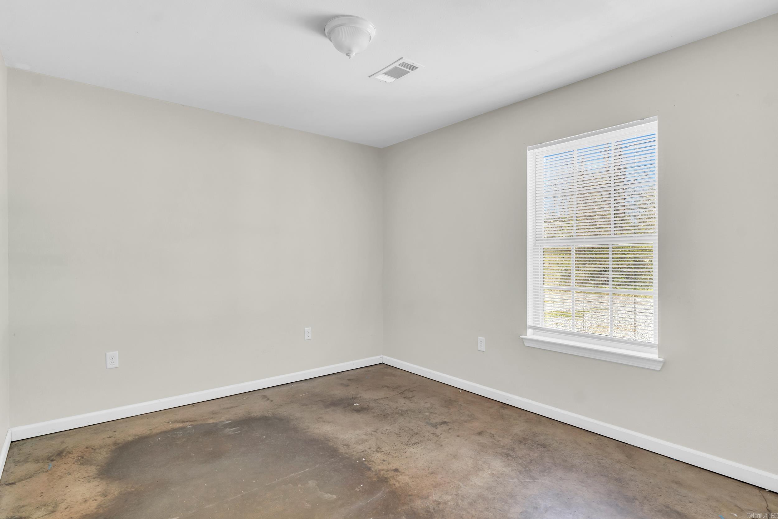 Letona Original - Residential Income