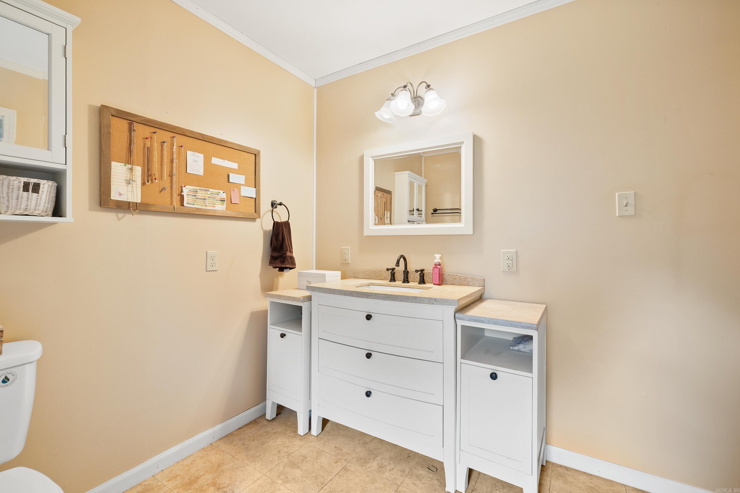 FOREST HILLS - Residential