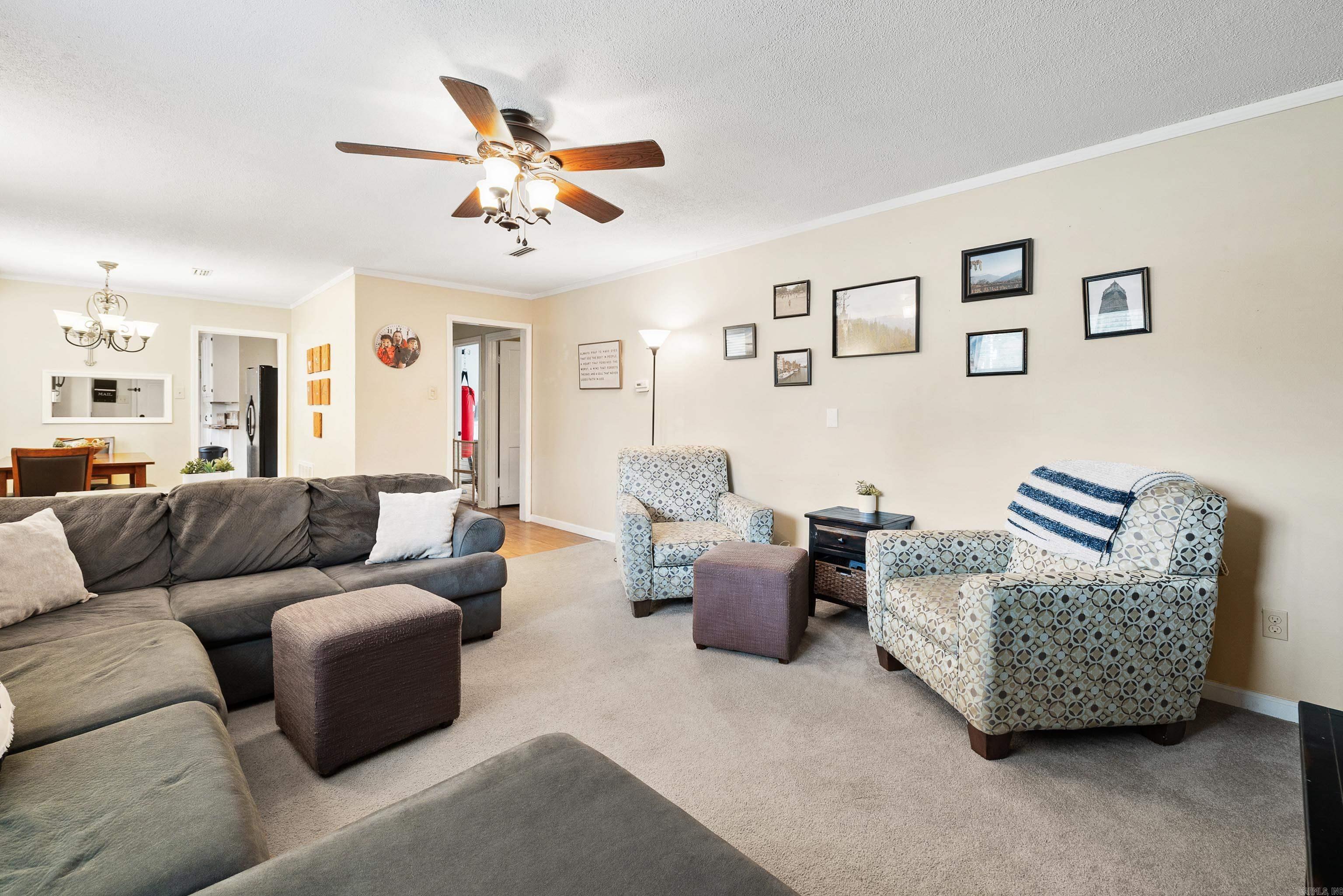 FOREST HILLS - Residential