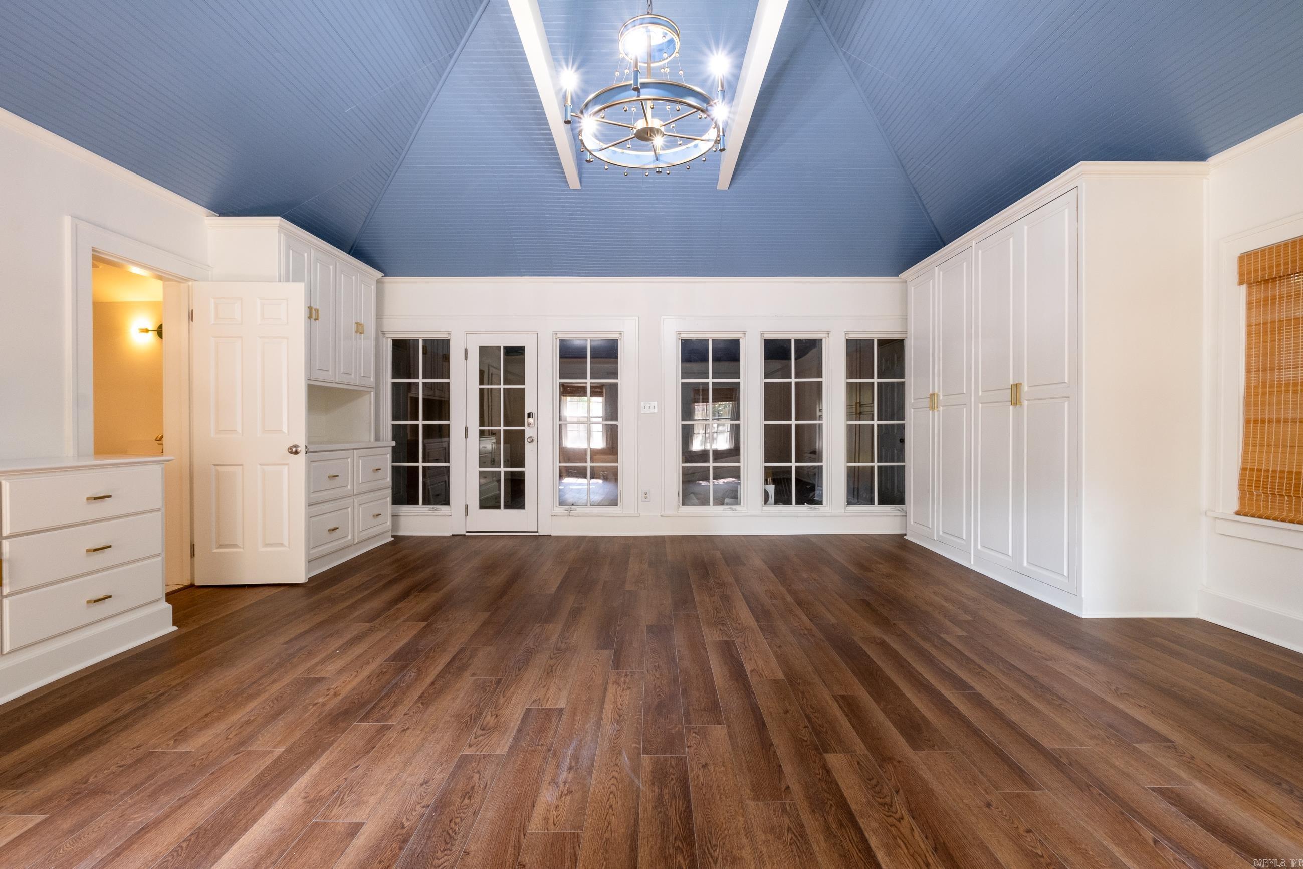 Cliffewood - Residential