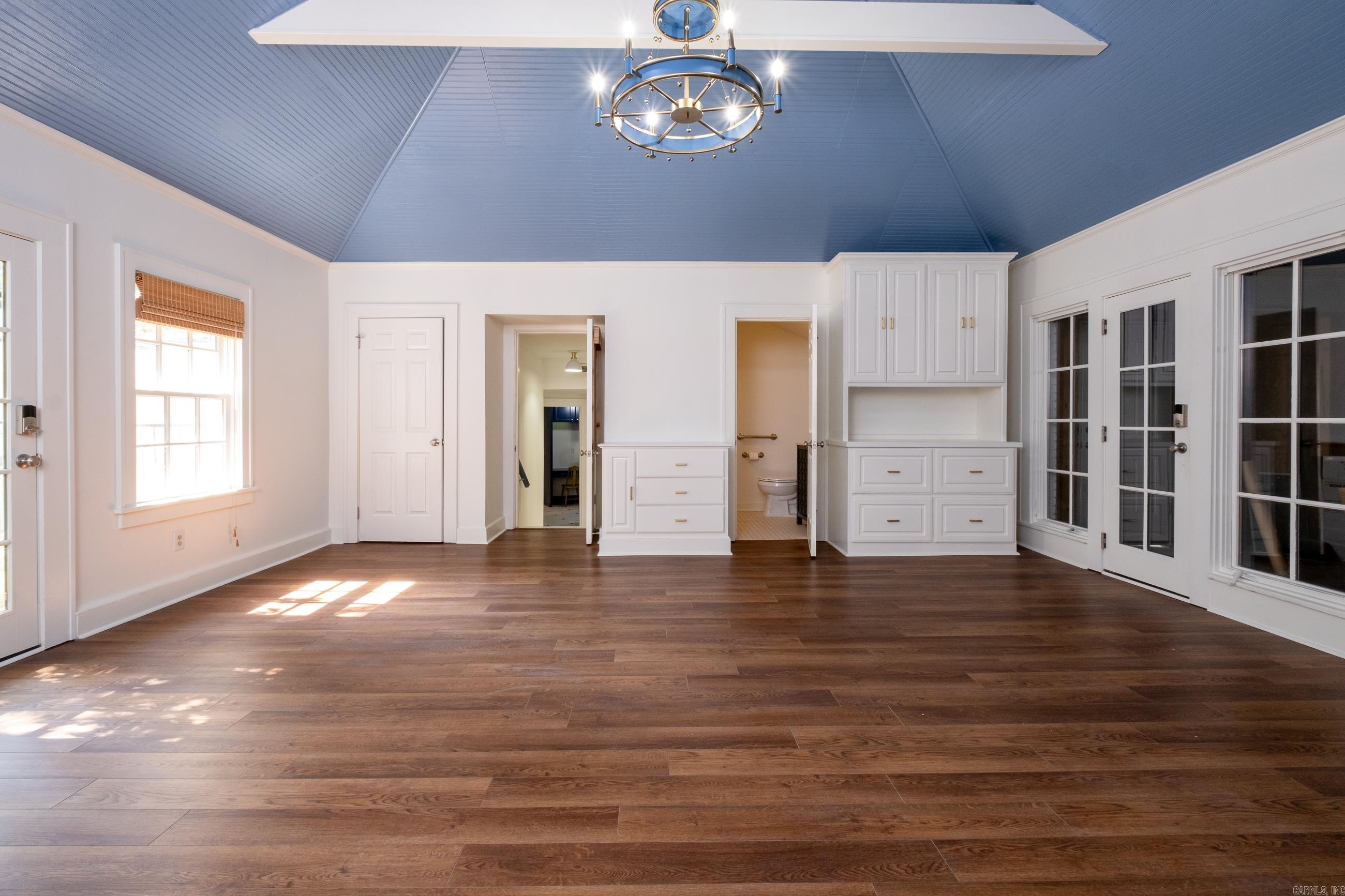 Cliffewood - Residential