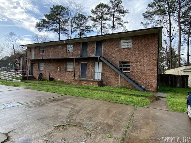 Pine Wood - Residential Lease