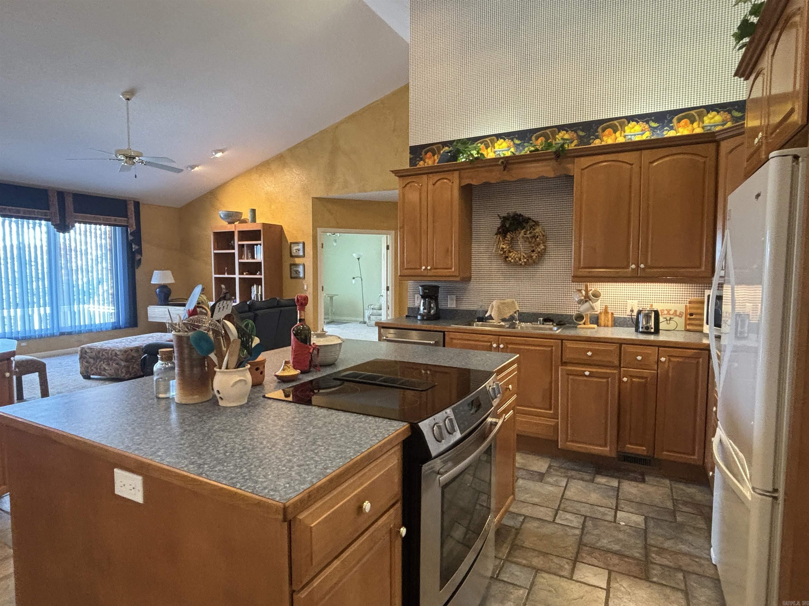 Salvatierra - Residential