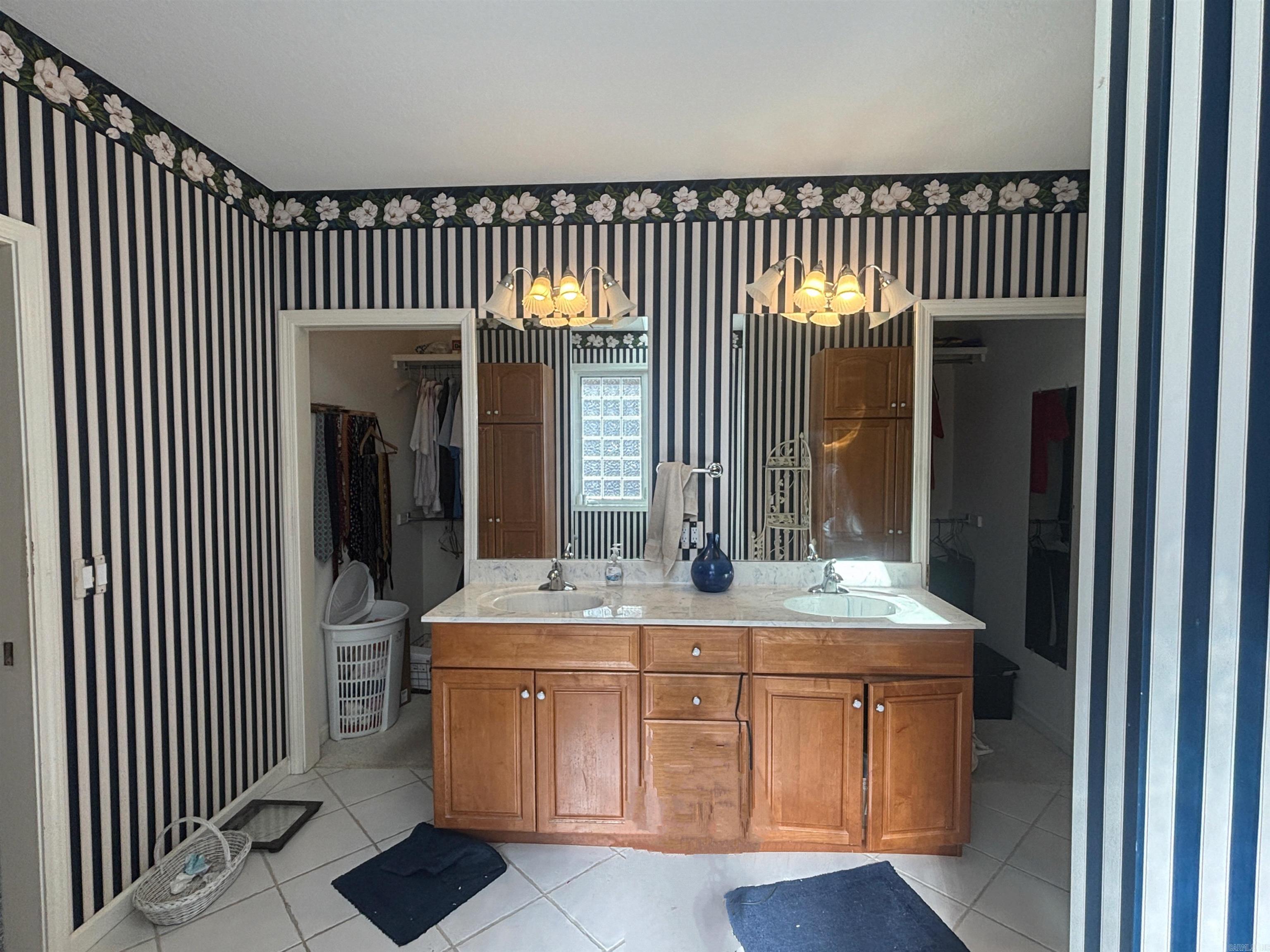 Salvatierra - Residential