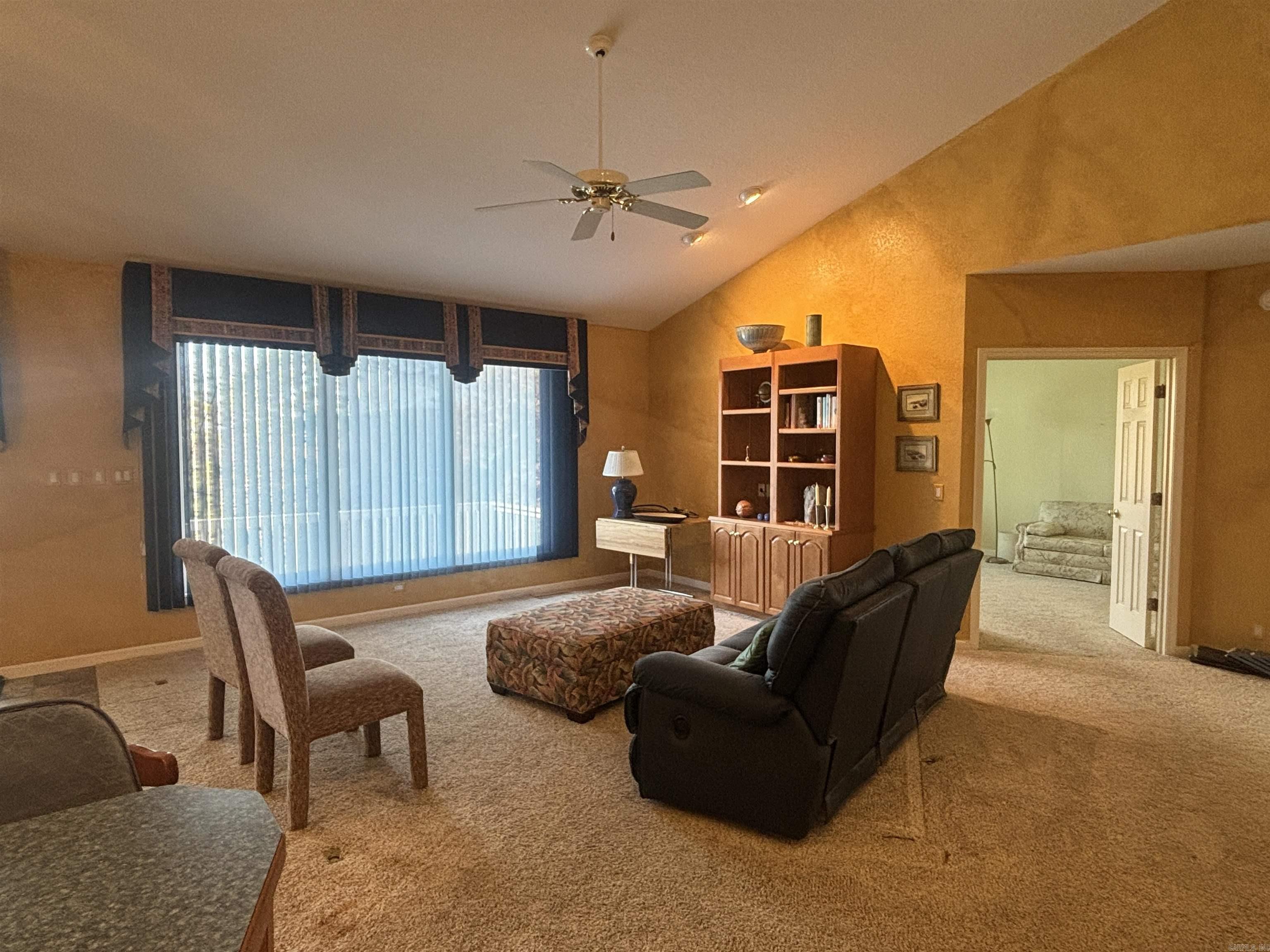 Salvatierra - Residential