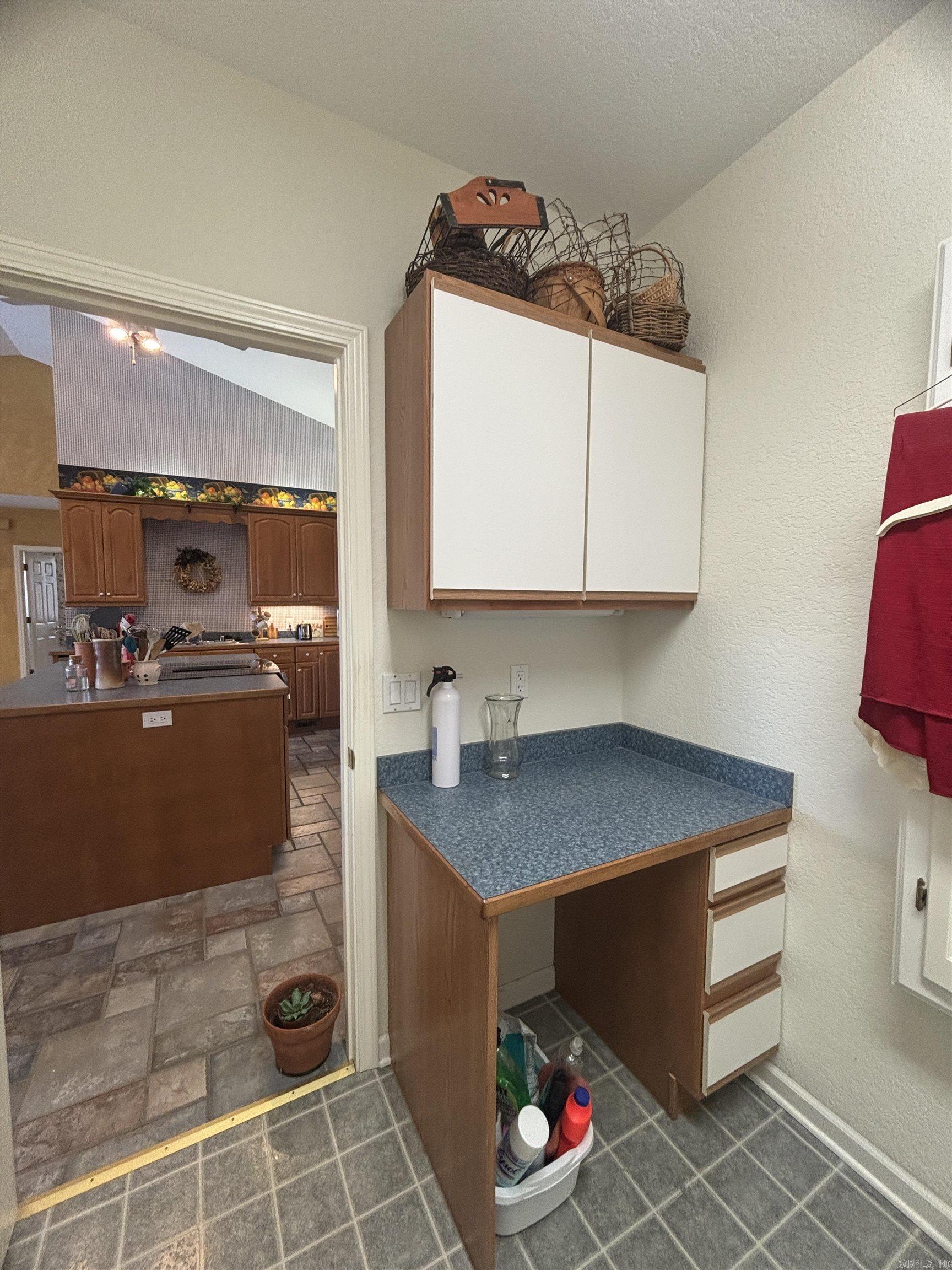 Salvatierra - Residential