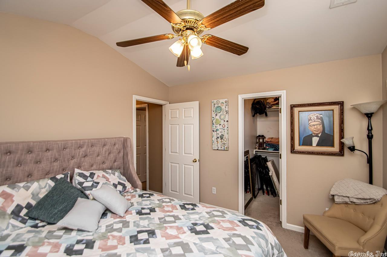 MEADOWLAKE - Residential