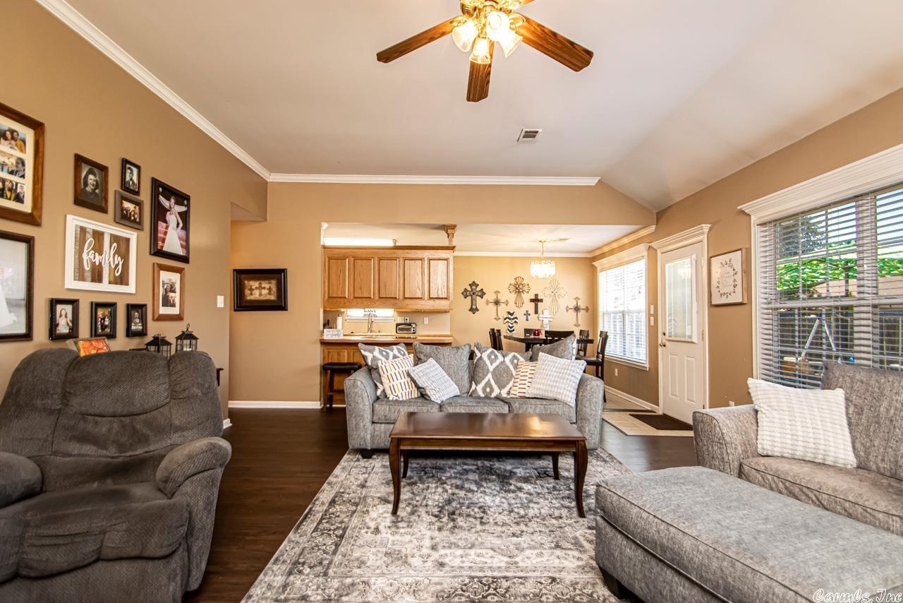 MEADOWLAKE - Residential