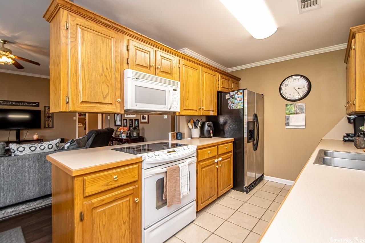 MEADOWLAKE - Residential