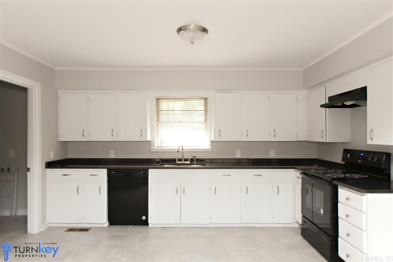 Suggs - Residential Lease