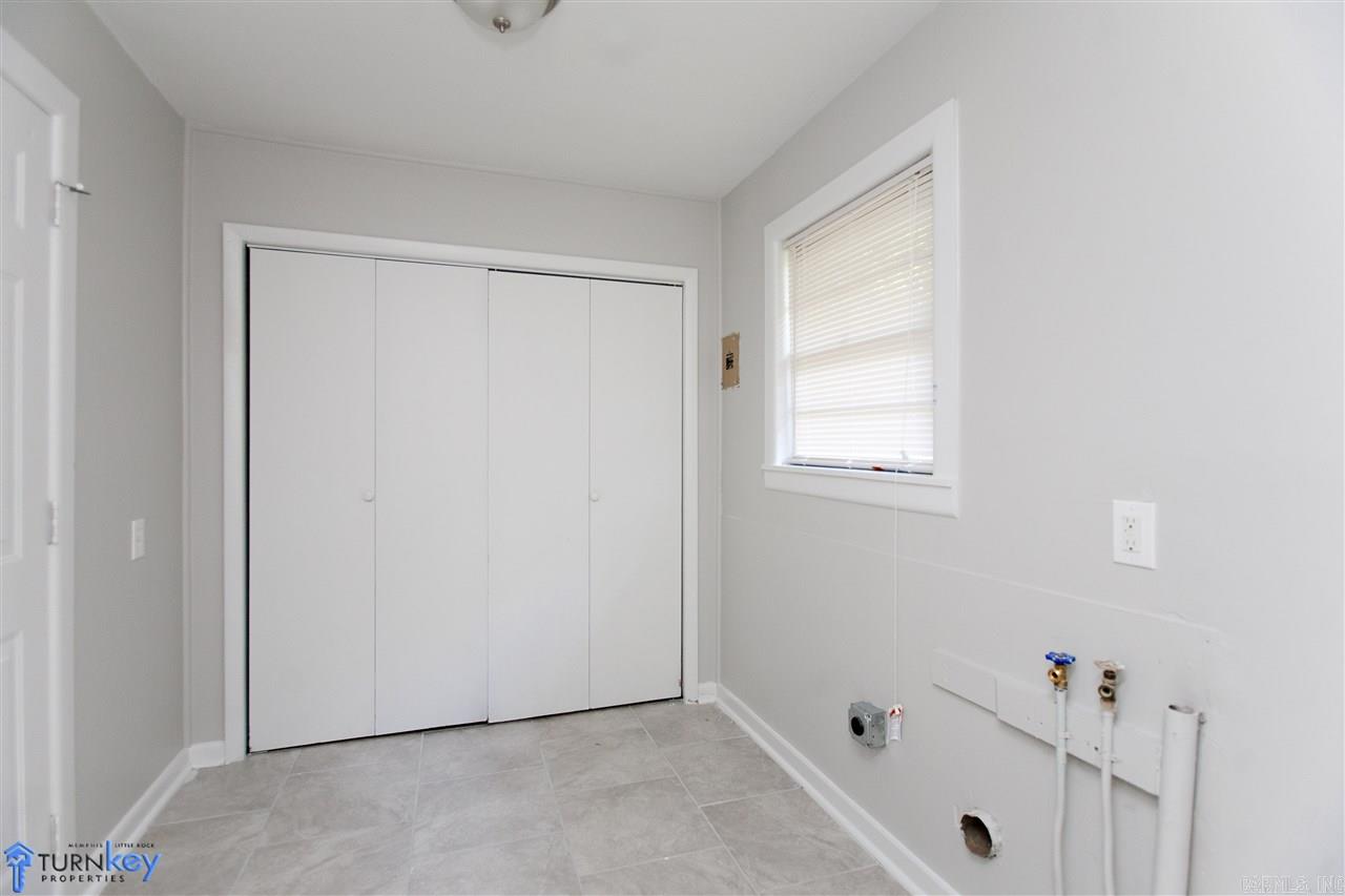 Suggs - Residential Lease