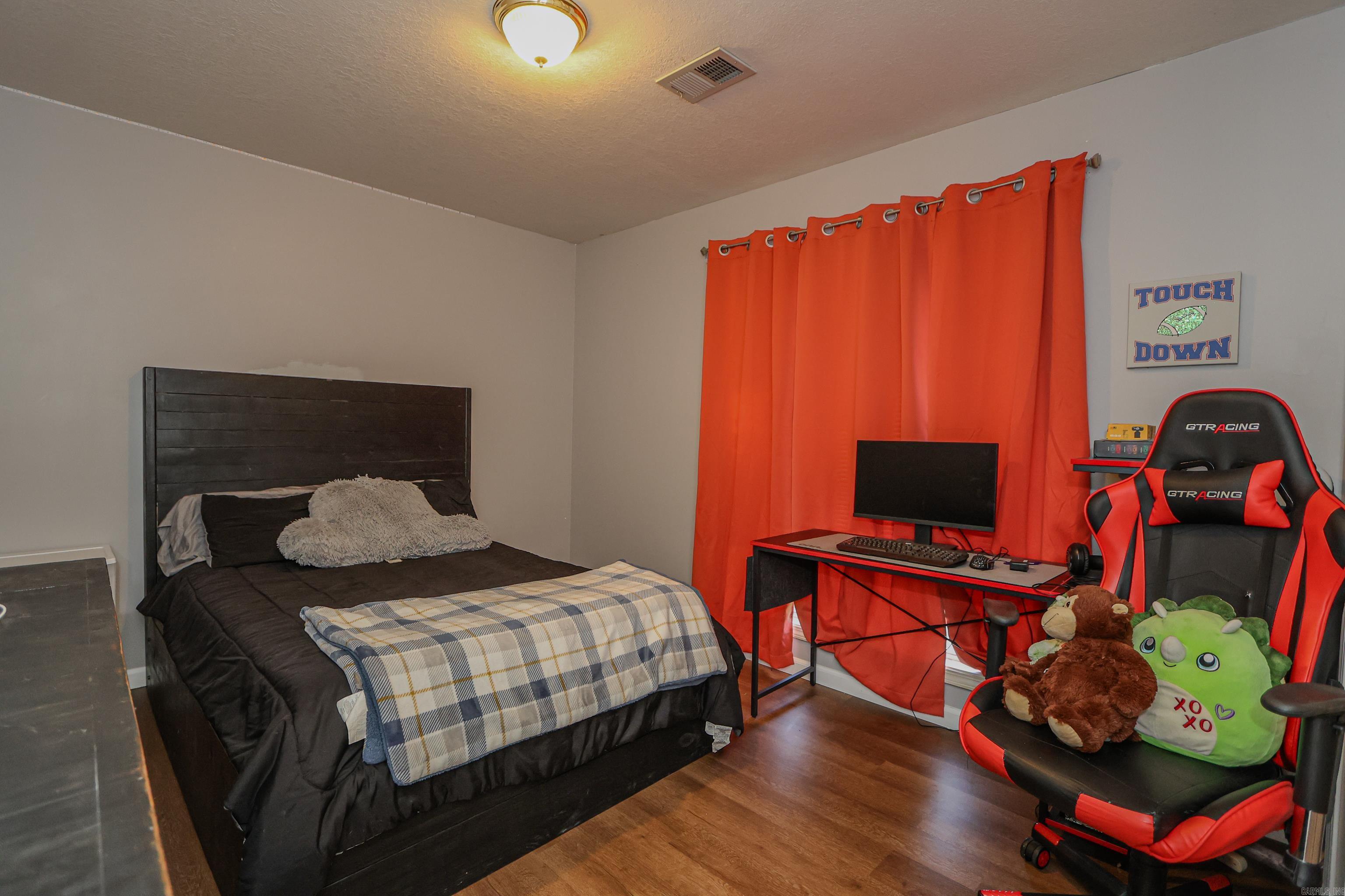 RUAL WINN - Residential