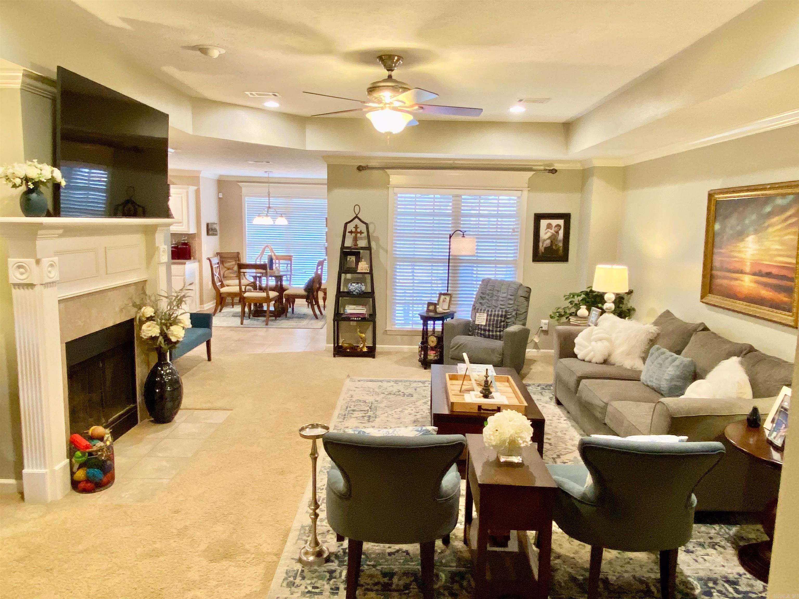 SPRING VALLEY - Residential