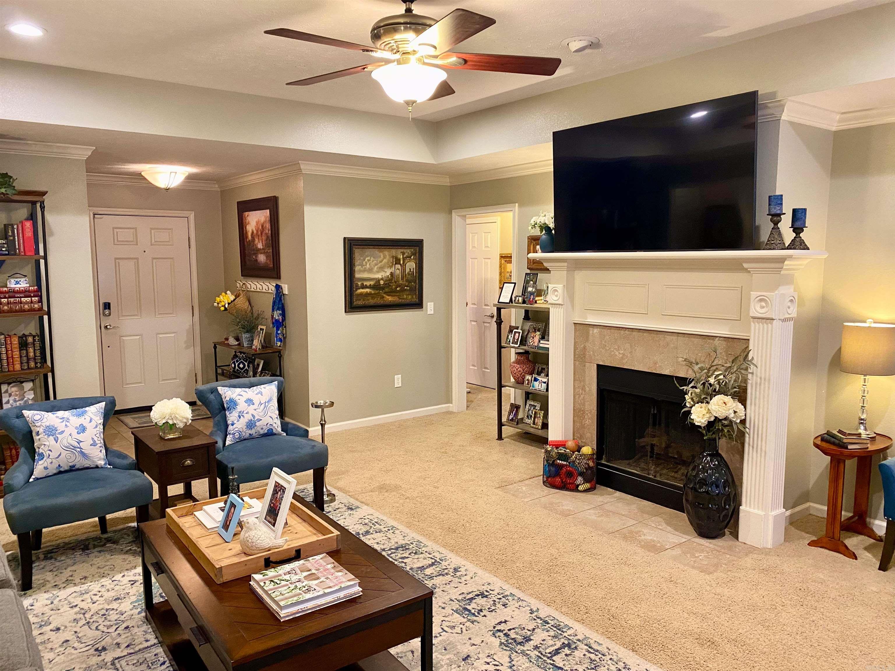 SPRING VALLEY - Residential