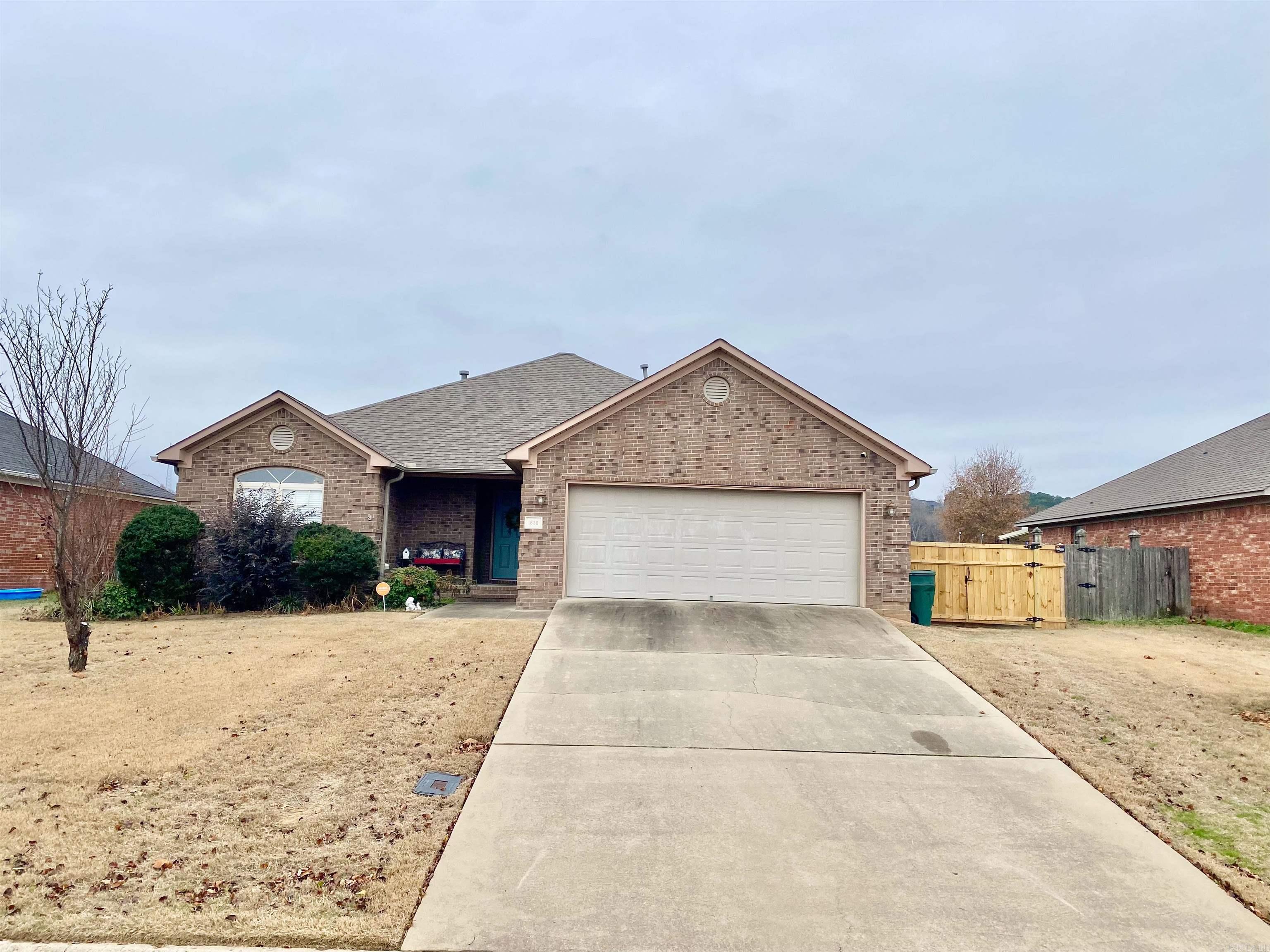 SPRING VALLEY - Residential