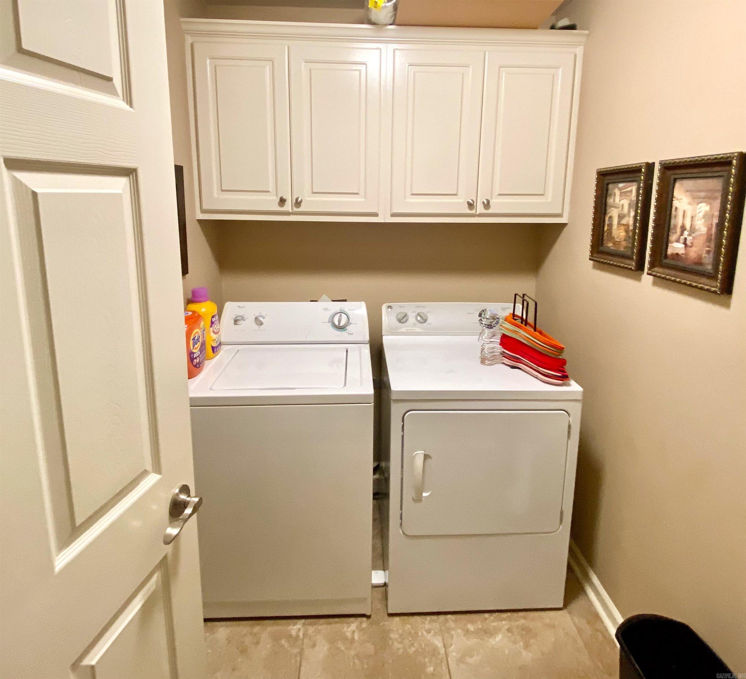 SPRING VALLEY - Residential