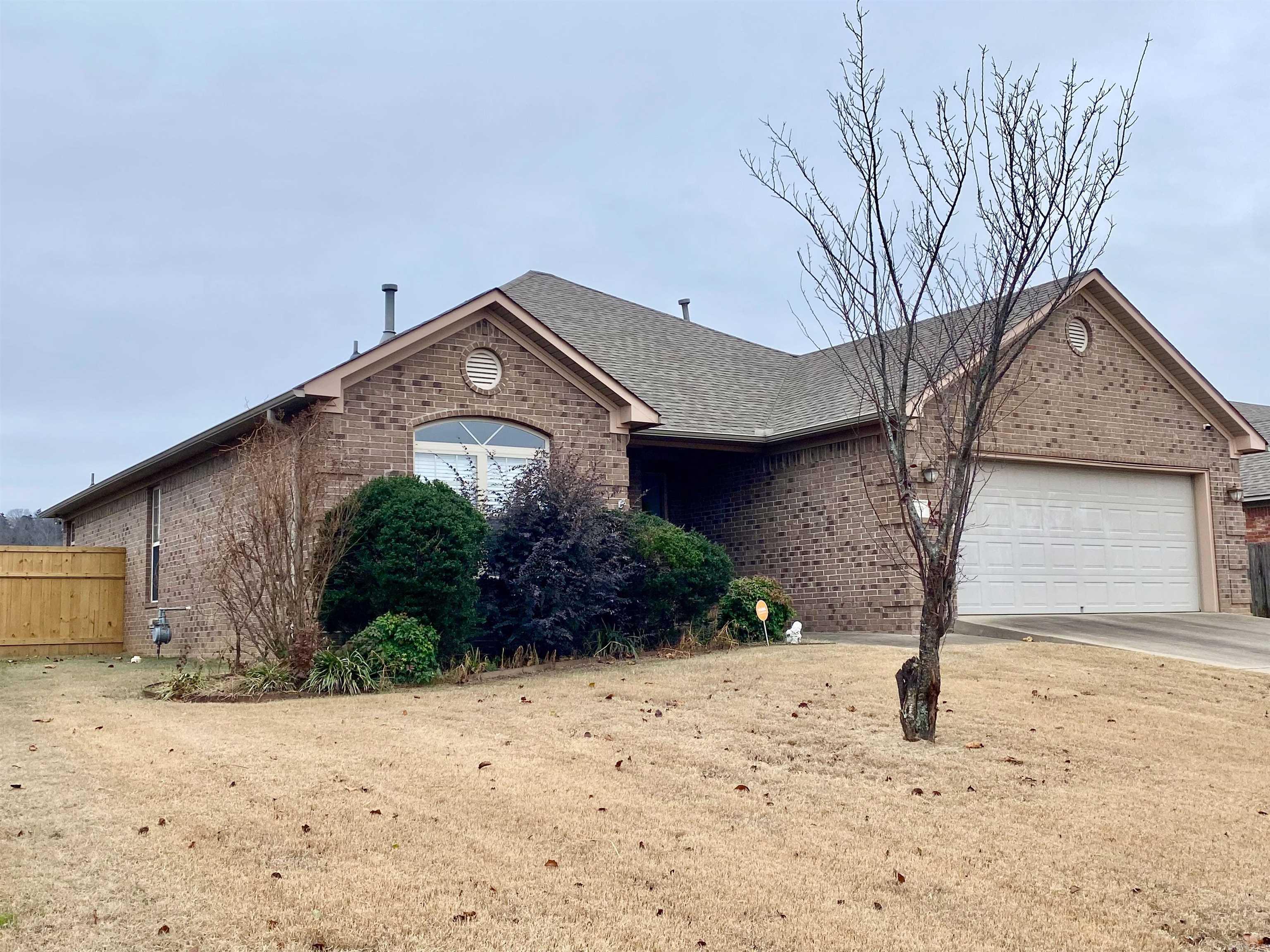 SPRING VALLEY - Residential