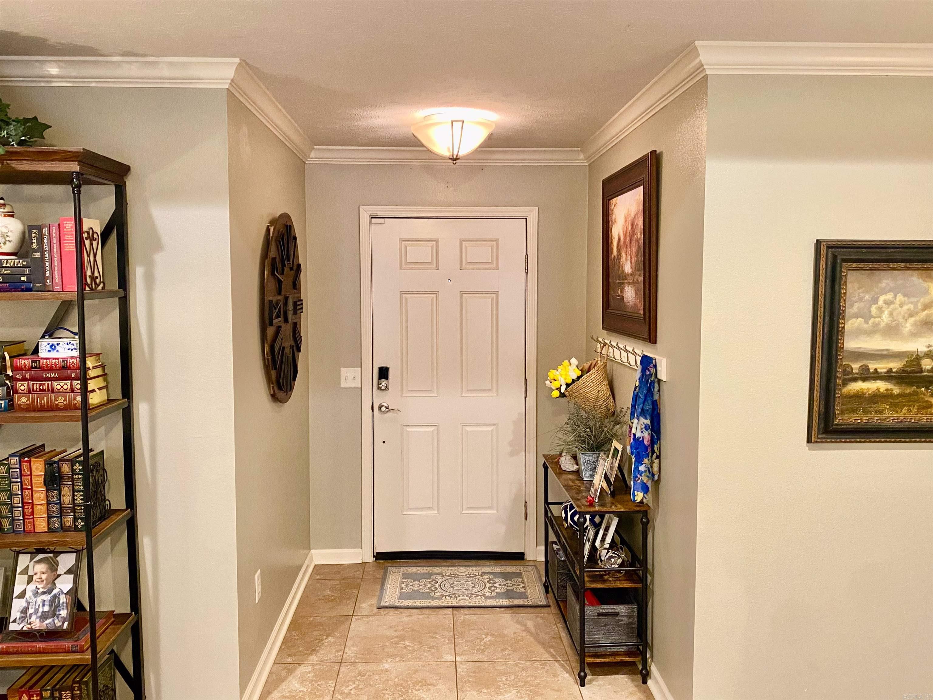 SPRING VALLEY - Residential