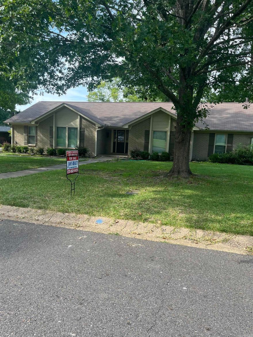 THIS BEAUTIFUL HOME HAS BEEN COMPLETELY REMODELED. IT FEATURES 4 BEDROOMS 2 1/2 BATHS AND OPEN LIVING, DINING AND KITCHEN.  KITCHEN FEATURES GRANITE COUNTERTOPS, BAR, AND EAT IN AREA. LARGE FENCED IN BACKYARD WITH PATIO AND STORAGE BUILDING.  A MUST TO SEE!