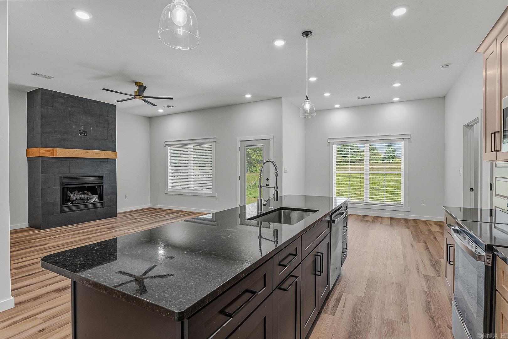Summit Ridge - Residential