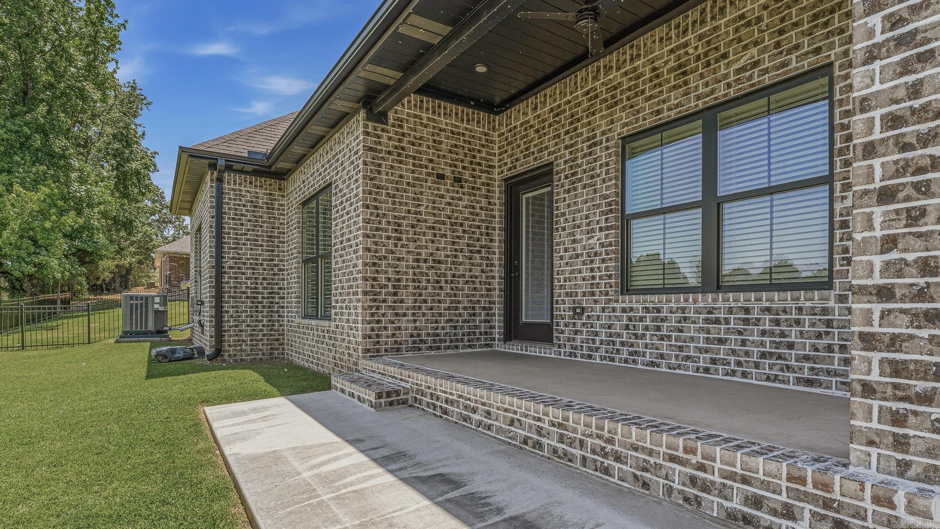 Summit Ridge - Residential
