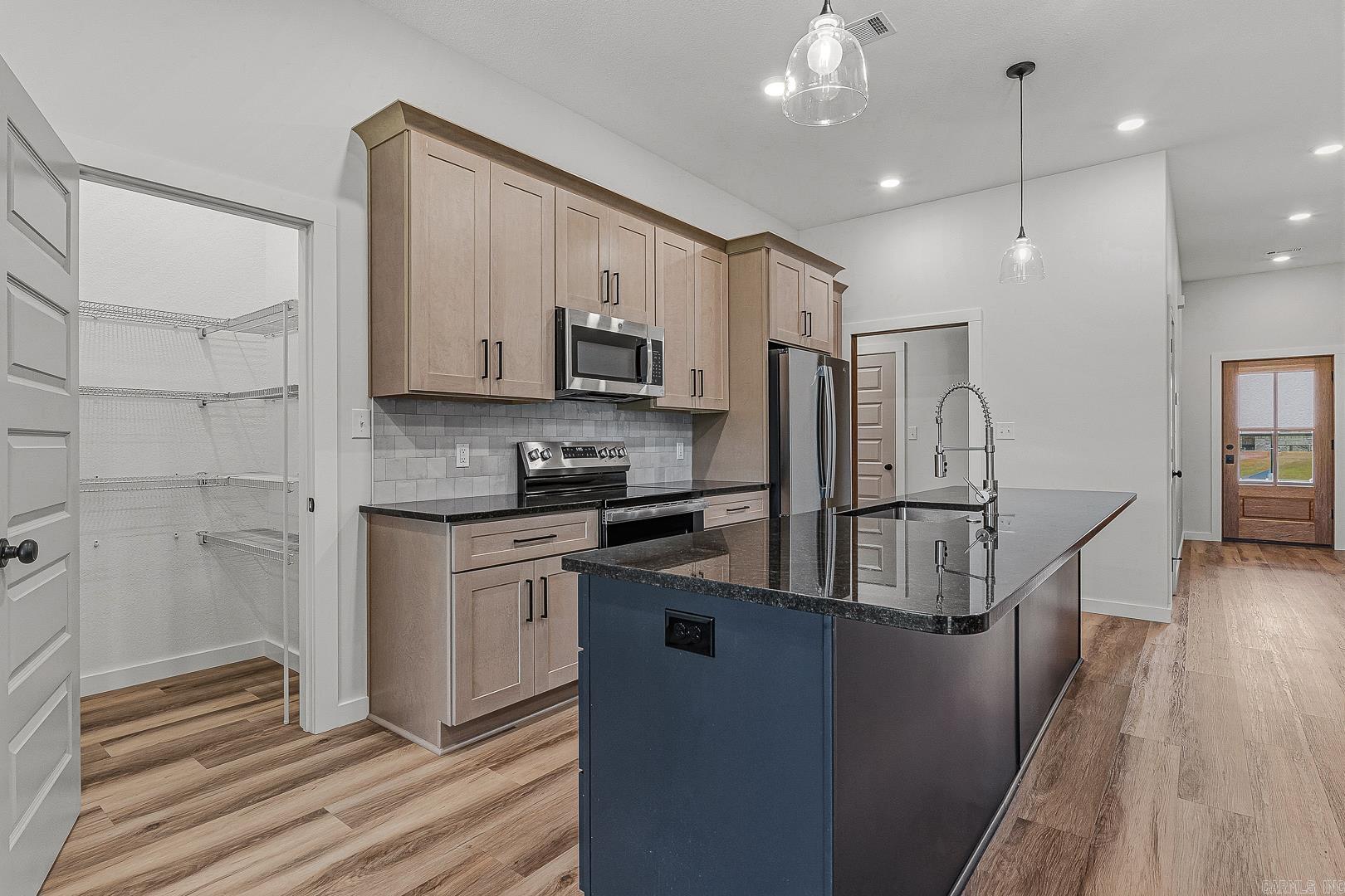 Summit Ridge - Residential