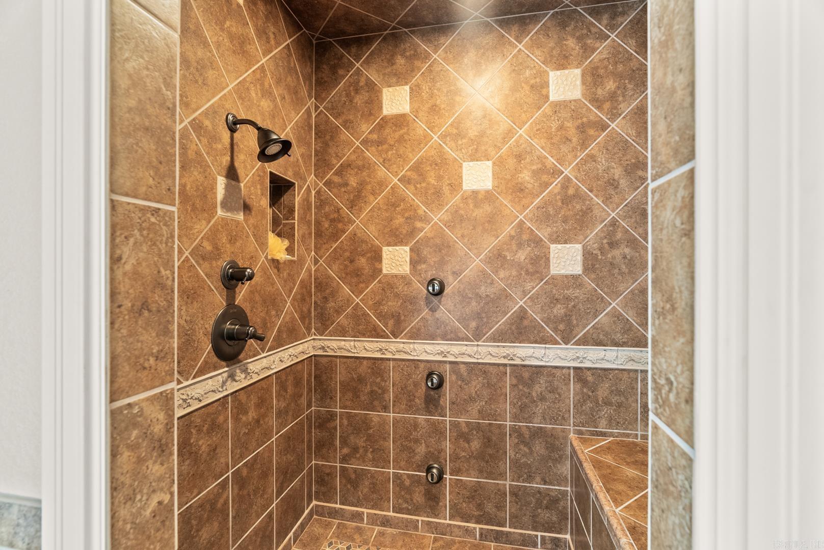 BURNT RIDGE ESTATES - Residential
