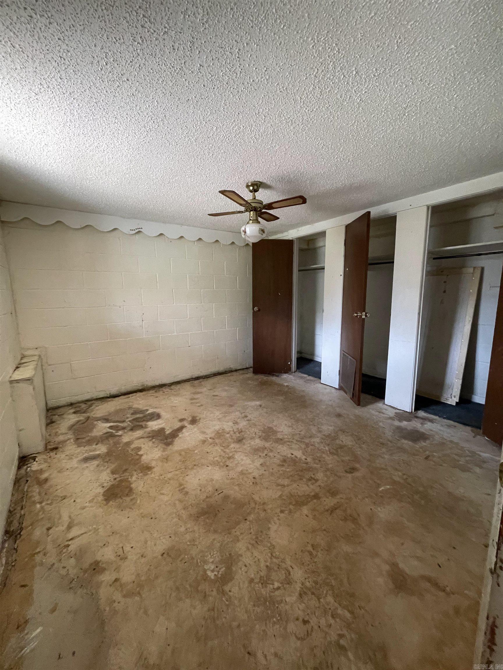 JOE ZELL FORREST - Residential