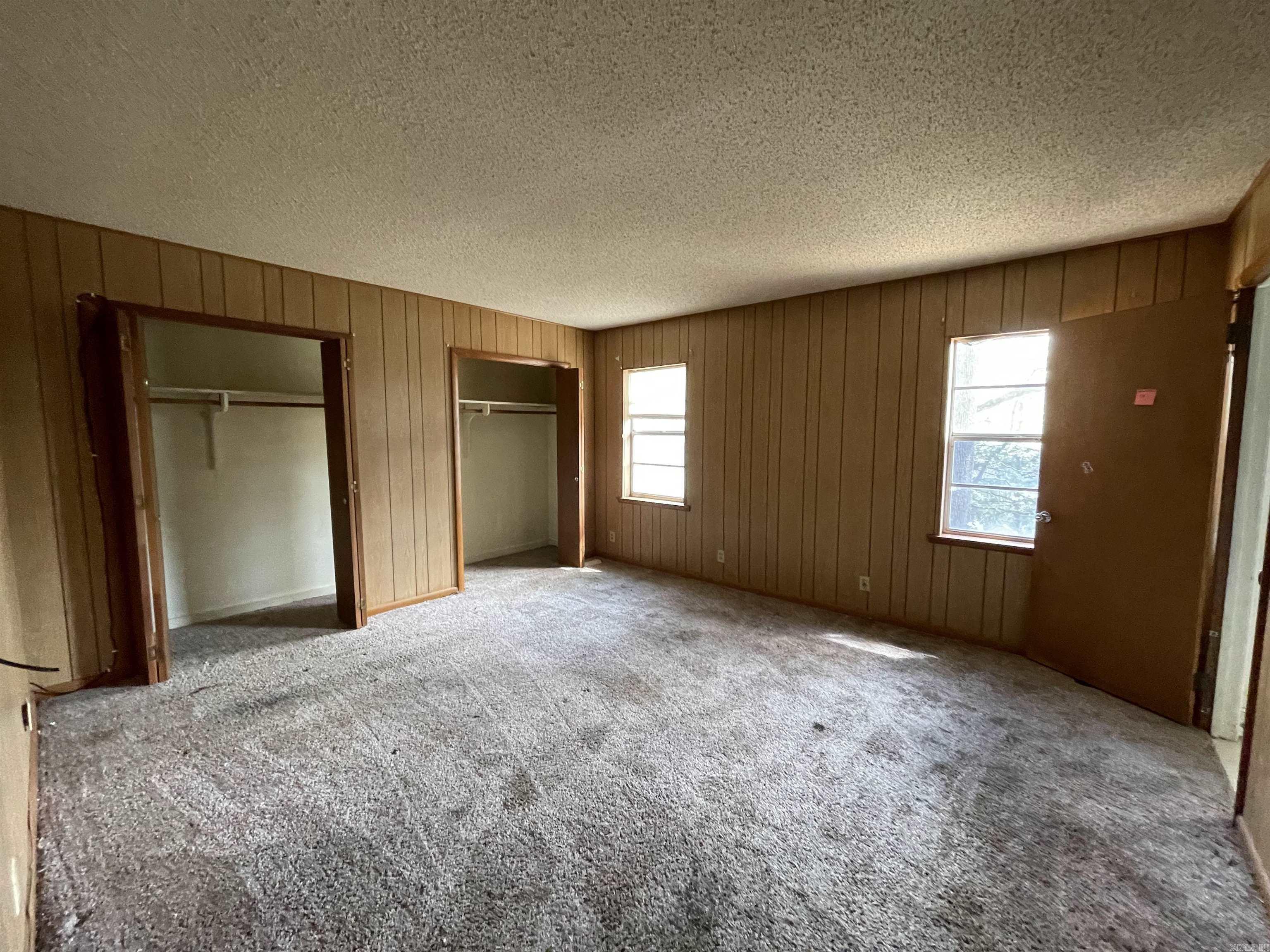 JOE ZELL FORREST - Residential