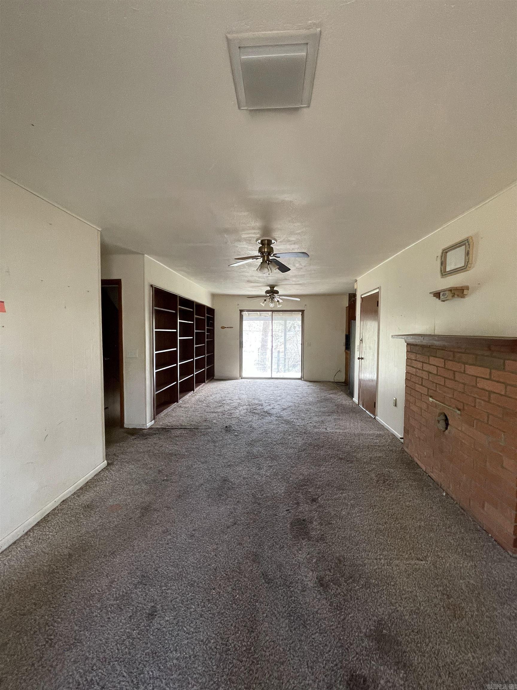 JOE ZELL FORREST - Residential