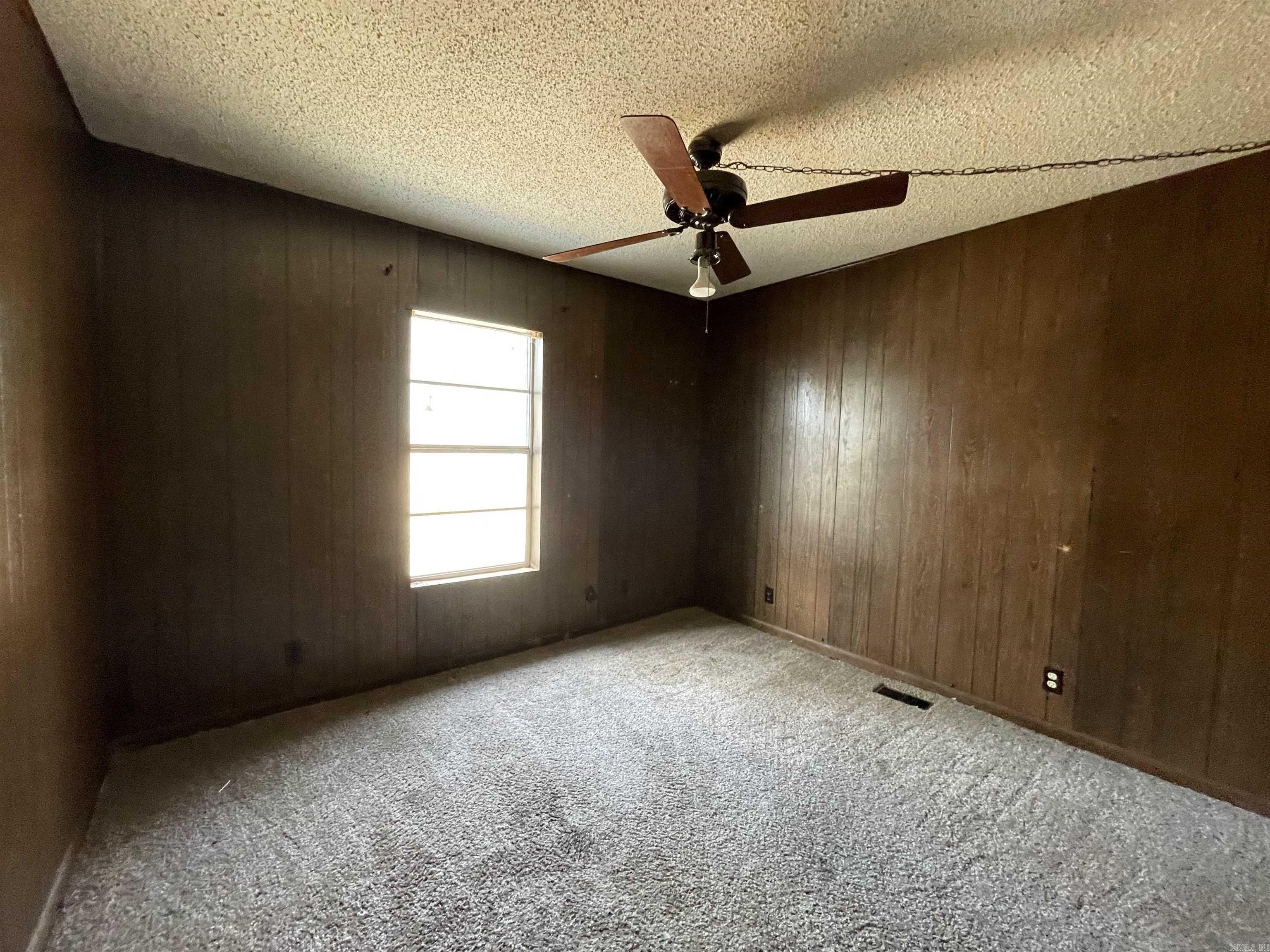 JOE ZELL FORREST - Residential