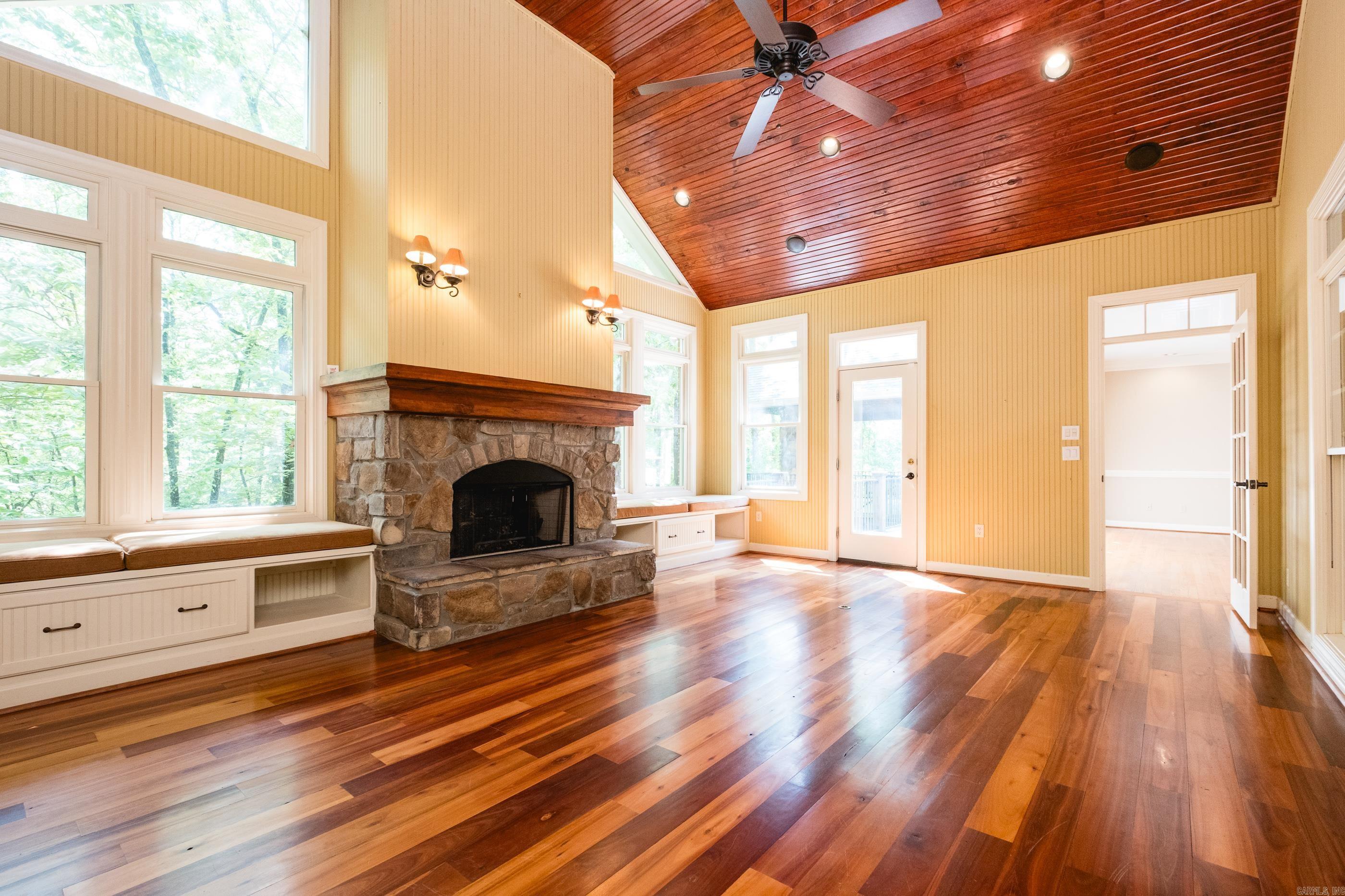 CHENAL VALLEY BASCOM PLACE - Residential